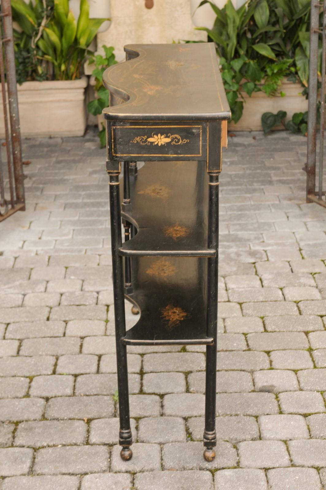 English 1920s Black Tiered Console Table with Hand-Painted Chinoiserie Décor 7