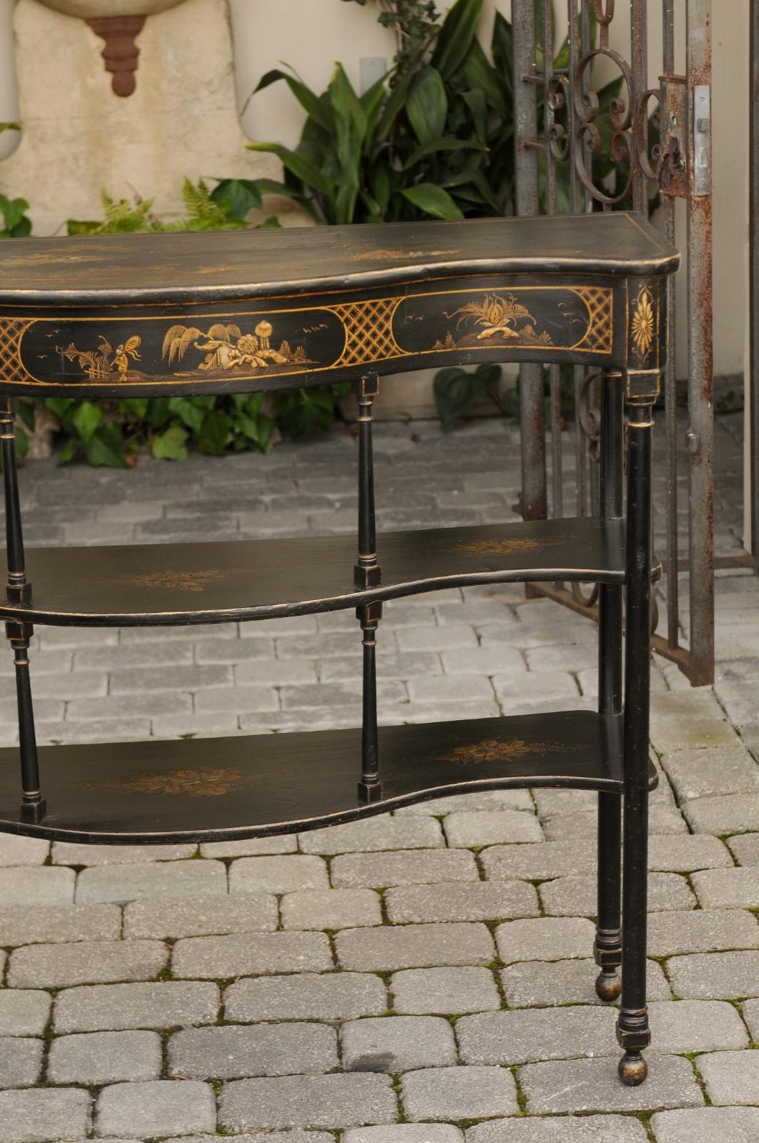 English 1920s Black Tiered Console Table with Hand-Painted Chinoiserie Décor In Good Condition In Atlanta, GA