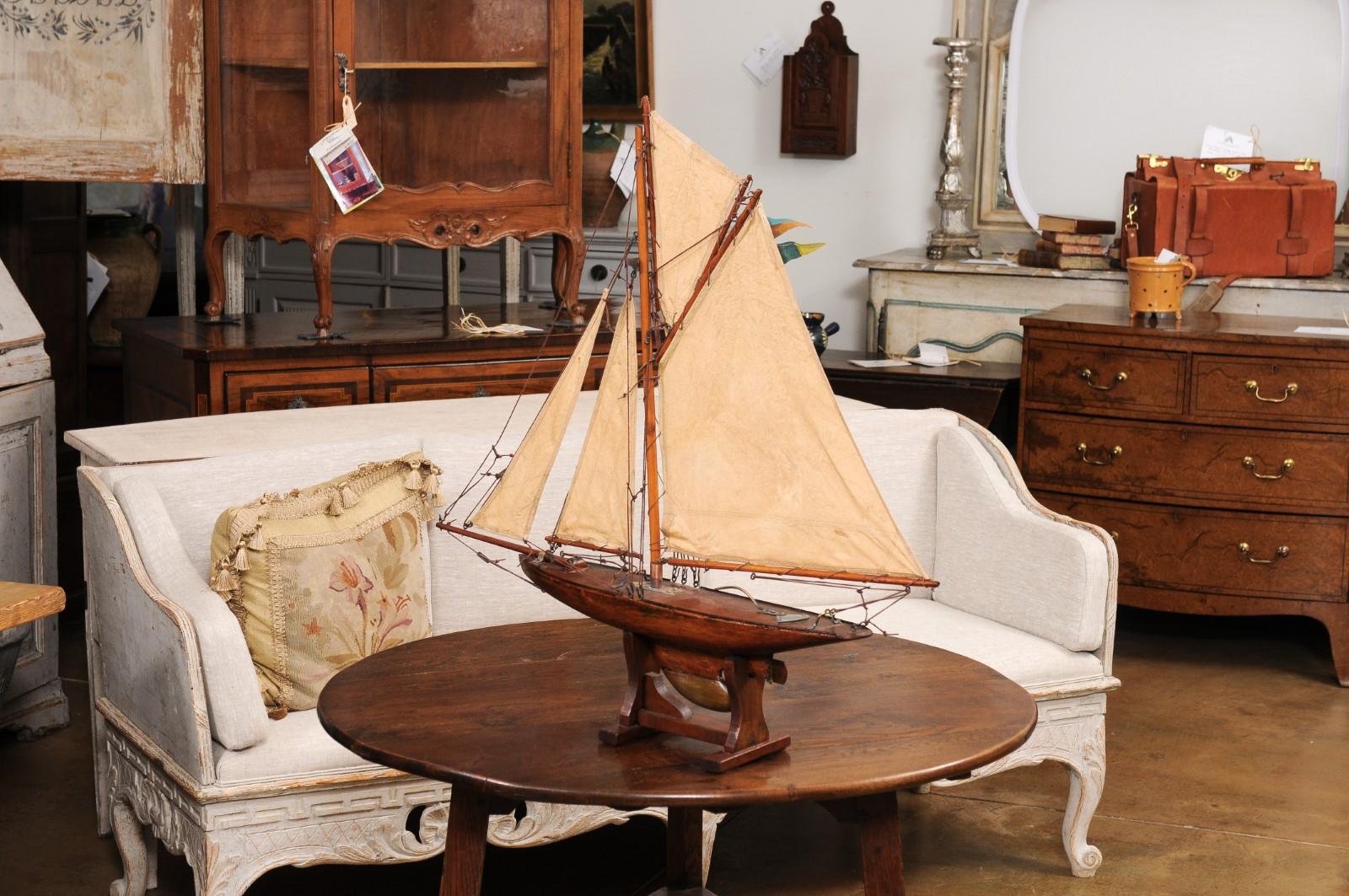 English 1920s Gaff Cutter Four Sail Pond Yacht on Stand with Solid Hull For Sale 1