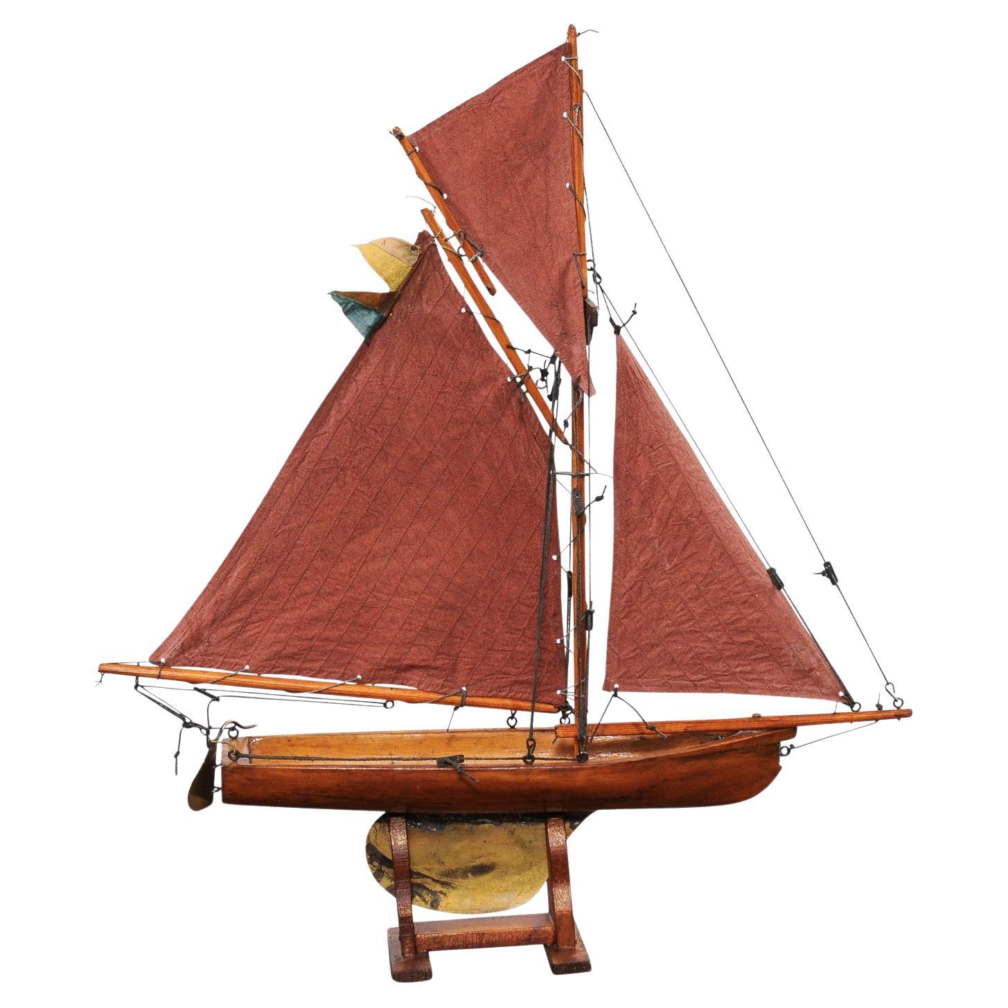 English 1920s George V Period Gaff Cutter Pond Yacht with Red Sails For Sale