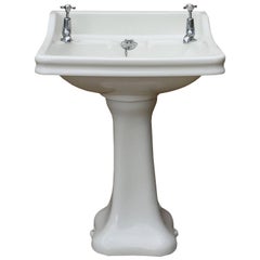 English 1920s ‘John Bolding’ Pedestal Basin