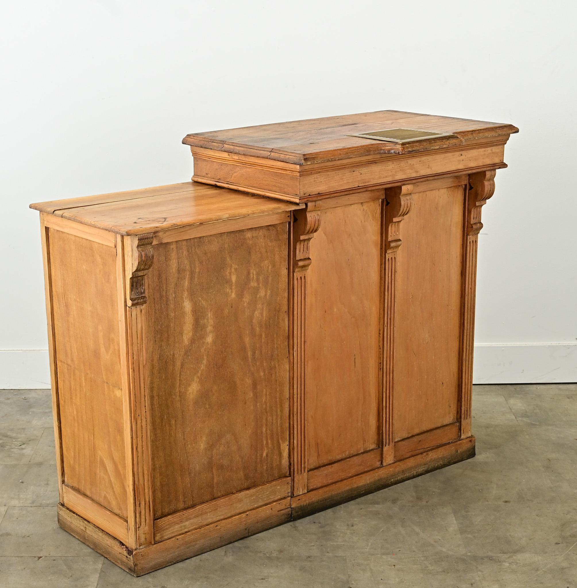 English 1920’s Pine Bar from a Pub 1