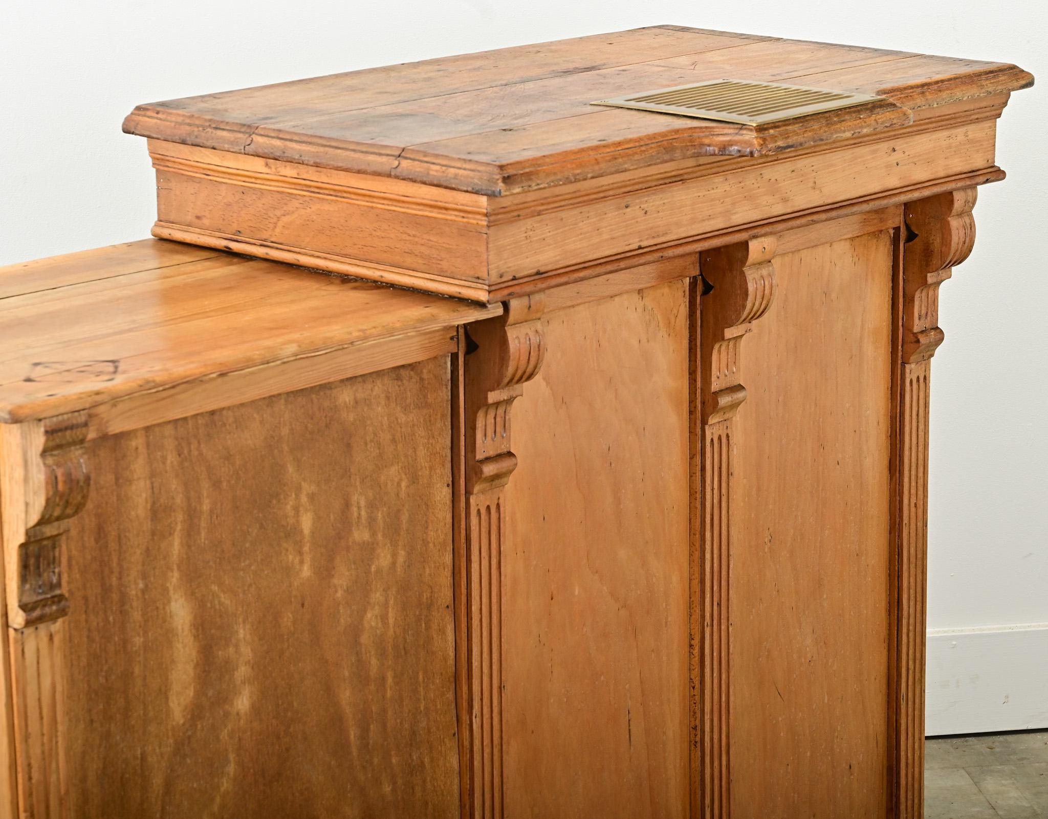 English 1920’s Pine Bar from a Pub 2