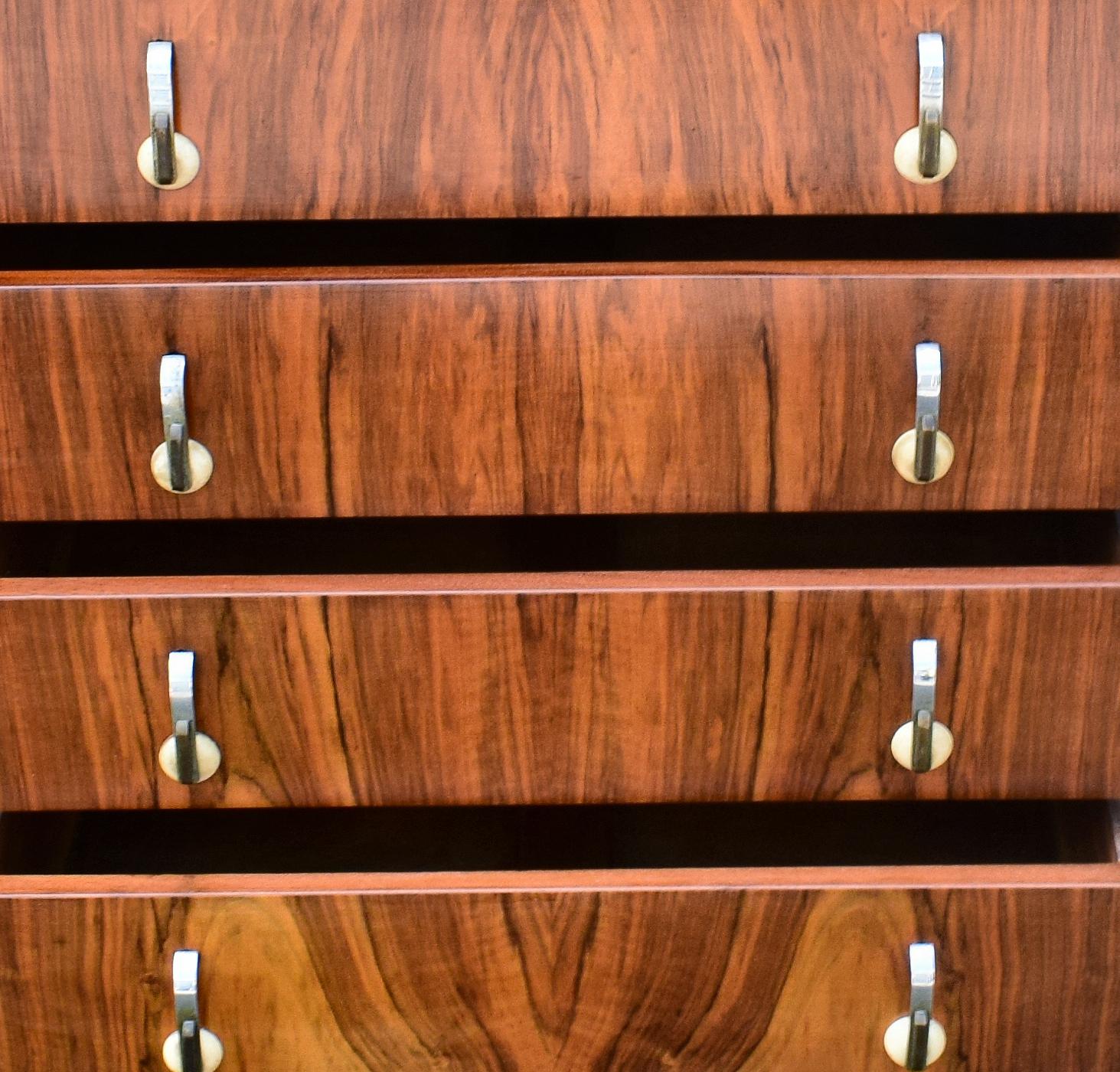 English 1930s Art Deco Figured Walnut Chest of Six Drawers In Good Condition In Devon, England