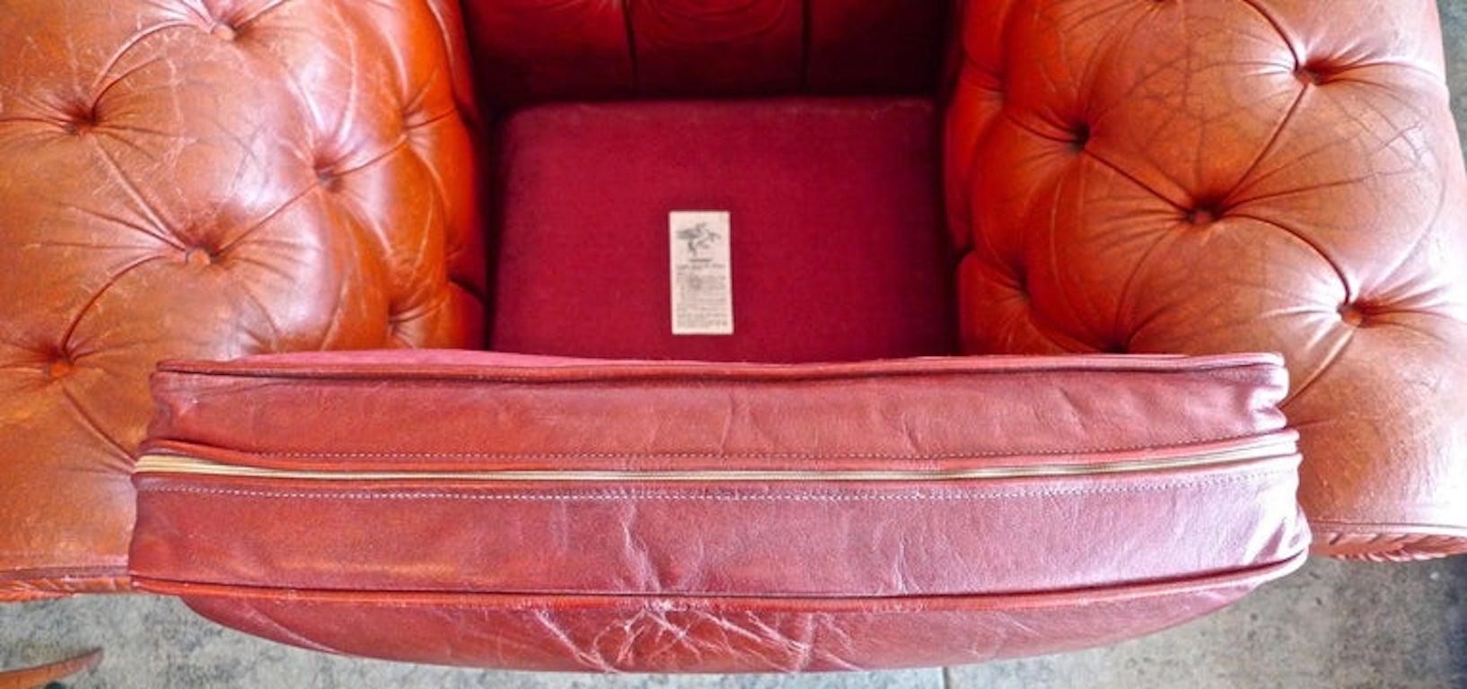 English 1950s Pegasus Leather Armchair on Four Castors For Sale 7
