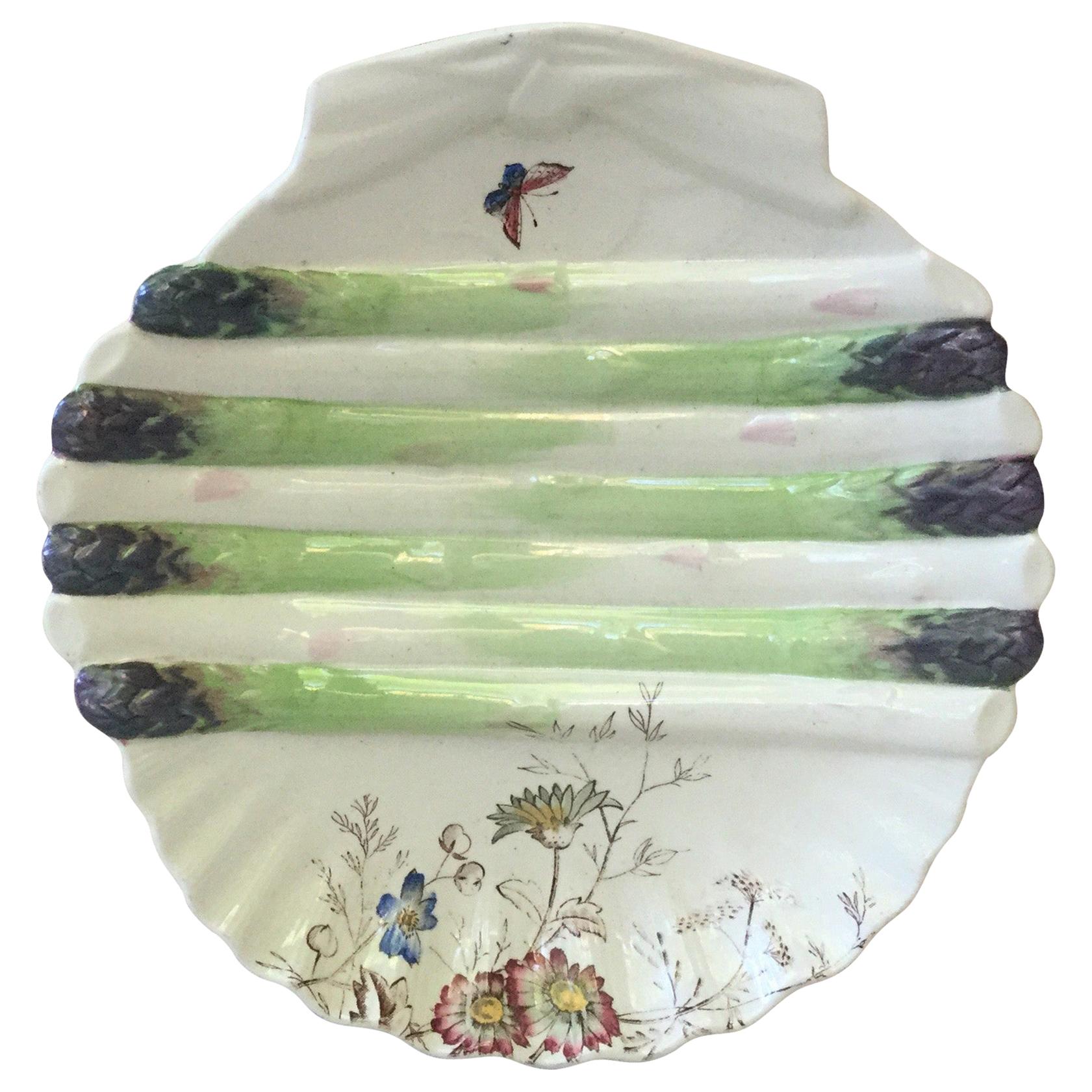 English 19th Century Asparagus Wall Plate with Butterfly For Sale