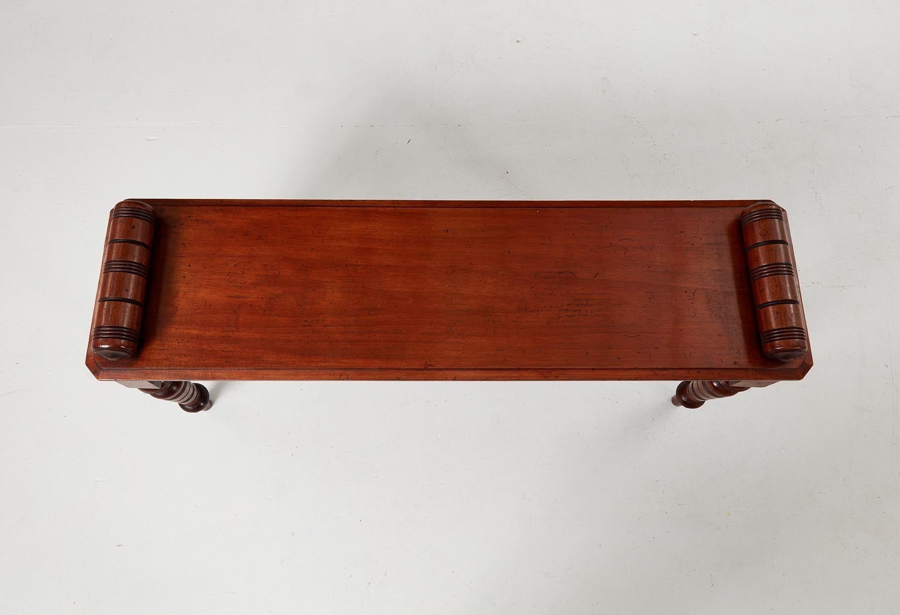 English 19th c. Hall Bench In Good Condition For Sale In Greenwich, CT