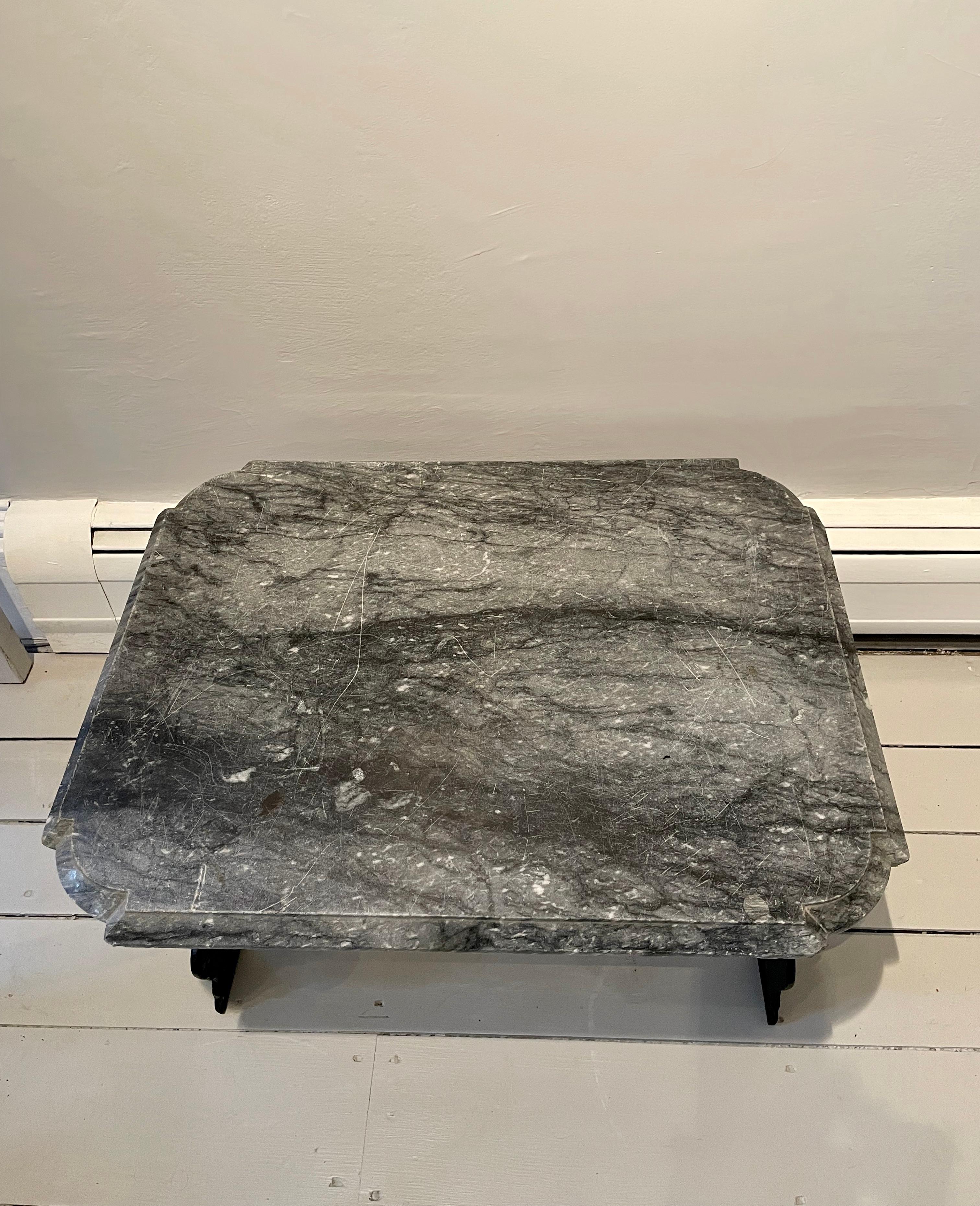 English 19th Century Rectangular Cast Iron Table with Grey Marble Top For Sale 5