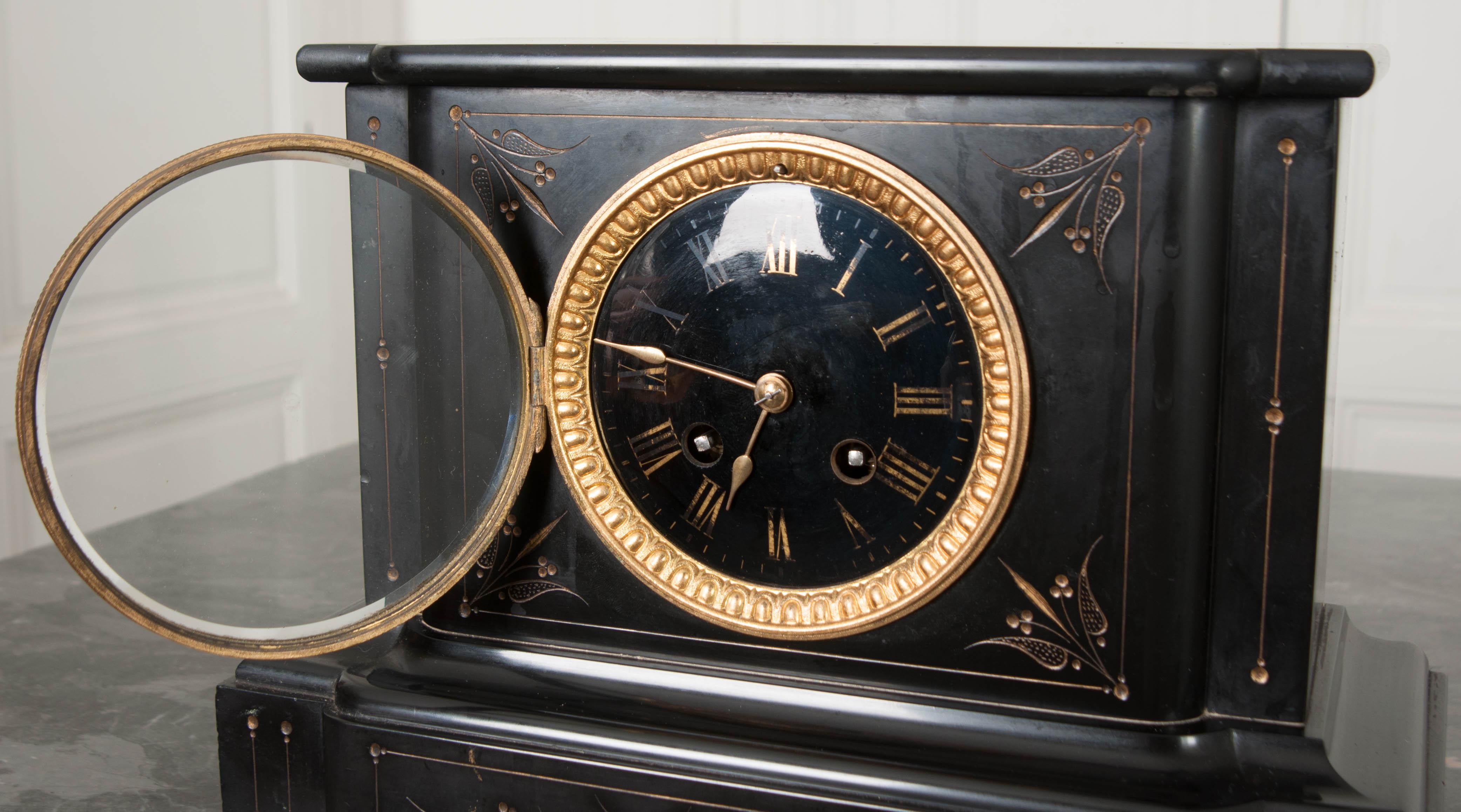 French 19th Century Paris Movement Mantel Clock 2