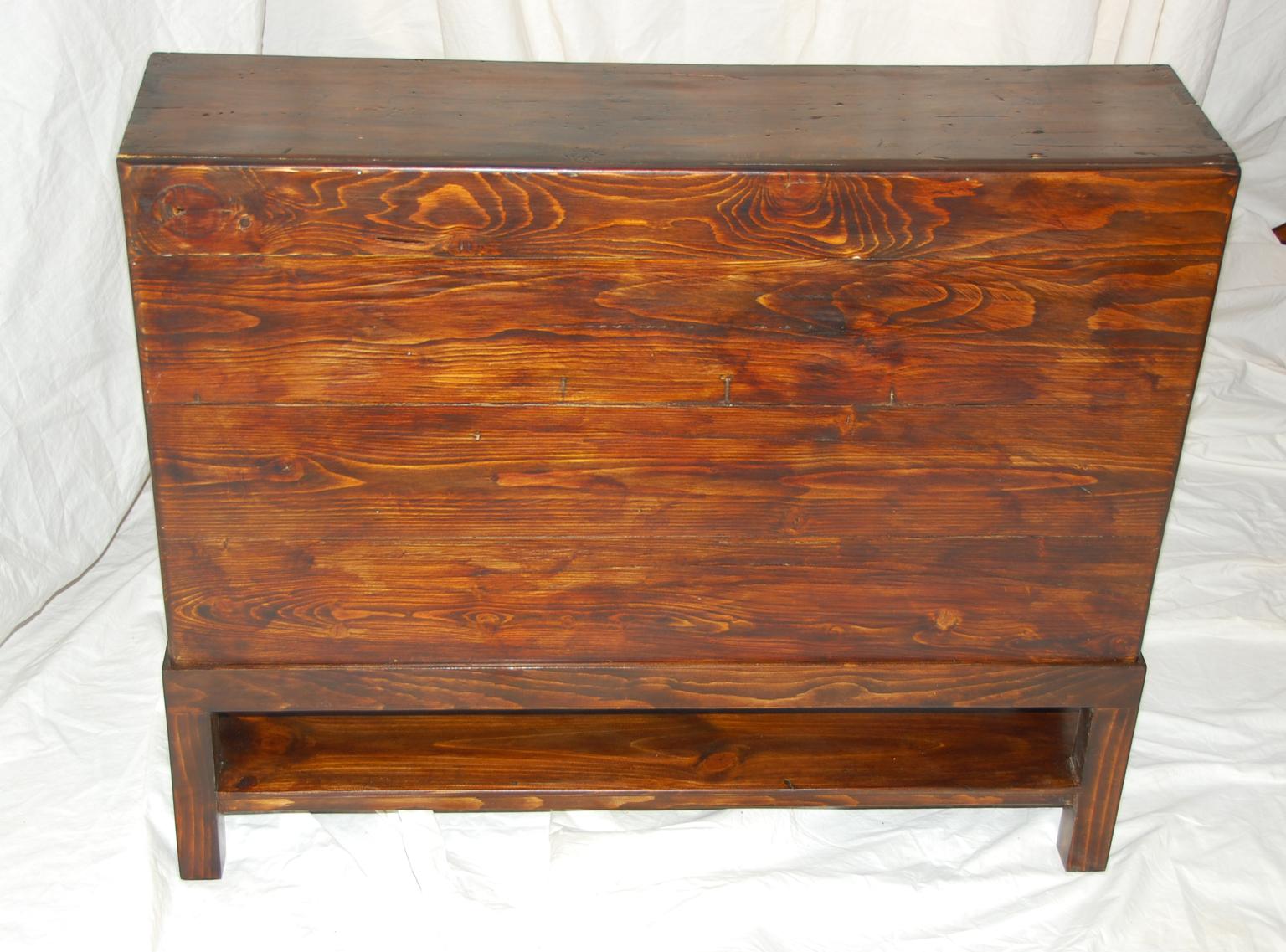 Early Victorian English 19th Century Apothecary Chest in Mahogany and Pine Now on Bespoke Stand For Sale