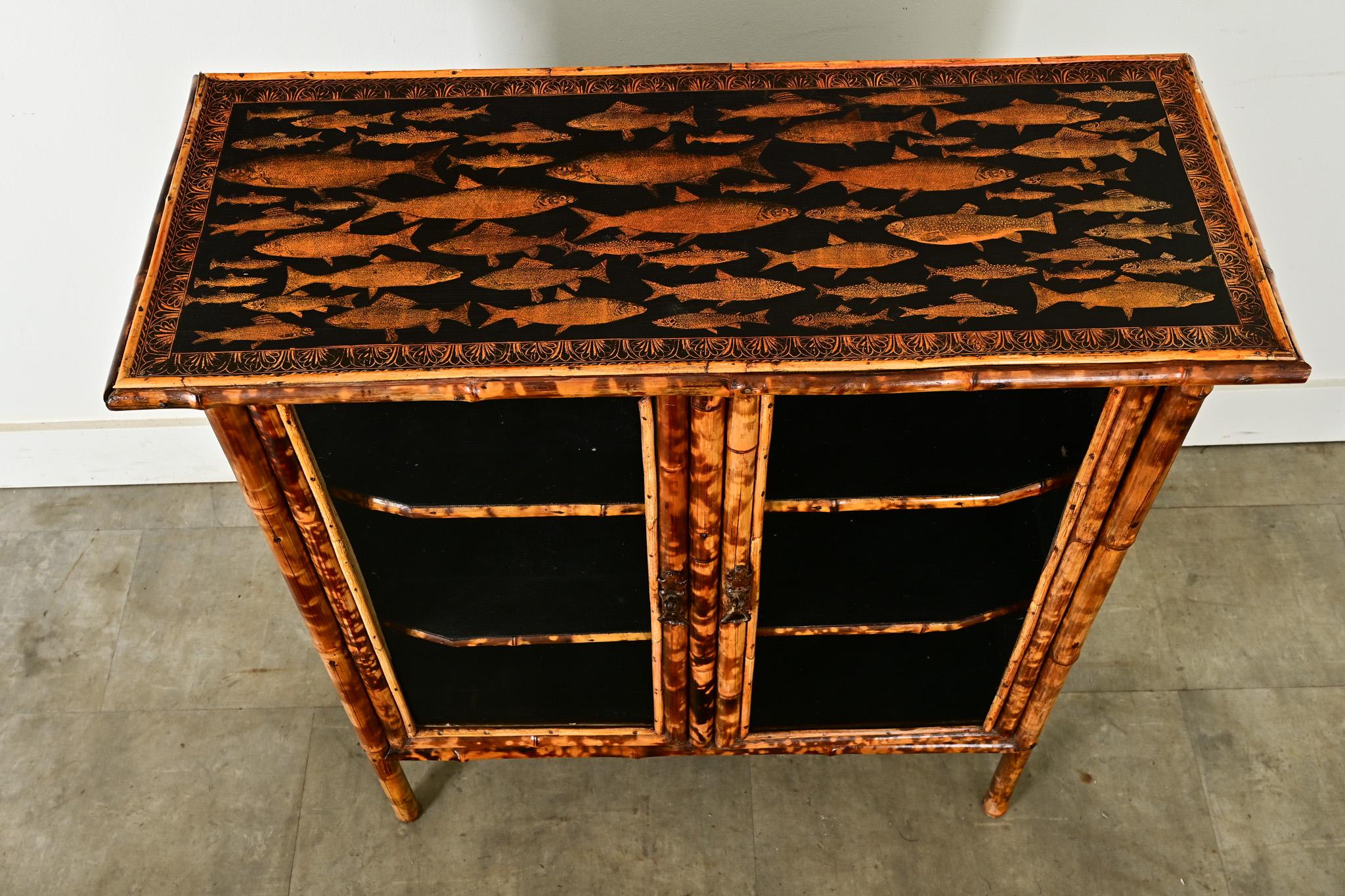 English 19th Century Bamboo Bookcase In Good Condition In Baton Rouge, LA