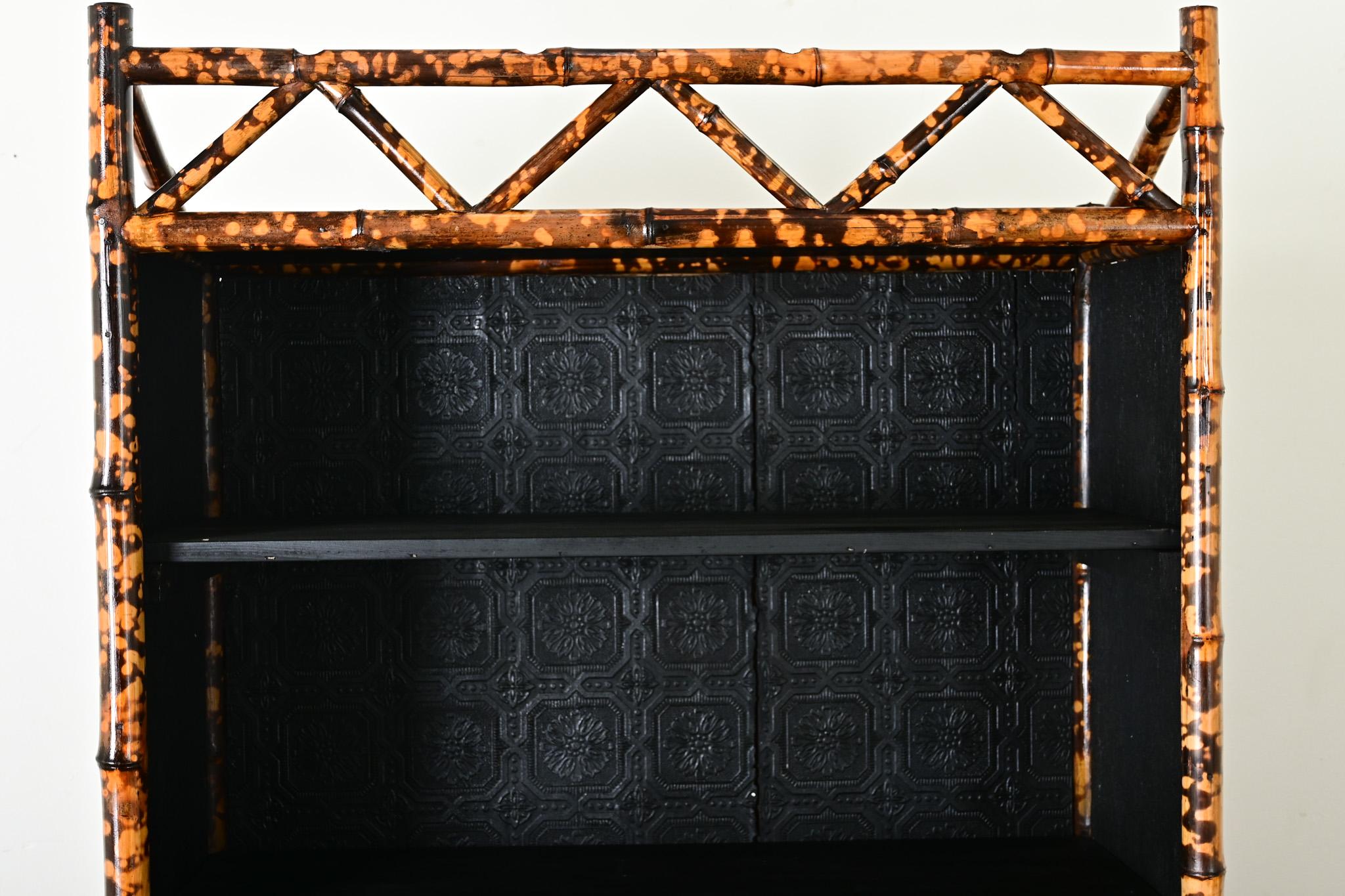 Brass English 19th Century Bamboo Bookshelf with Recent Decoupage