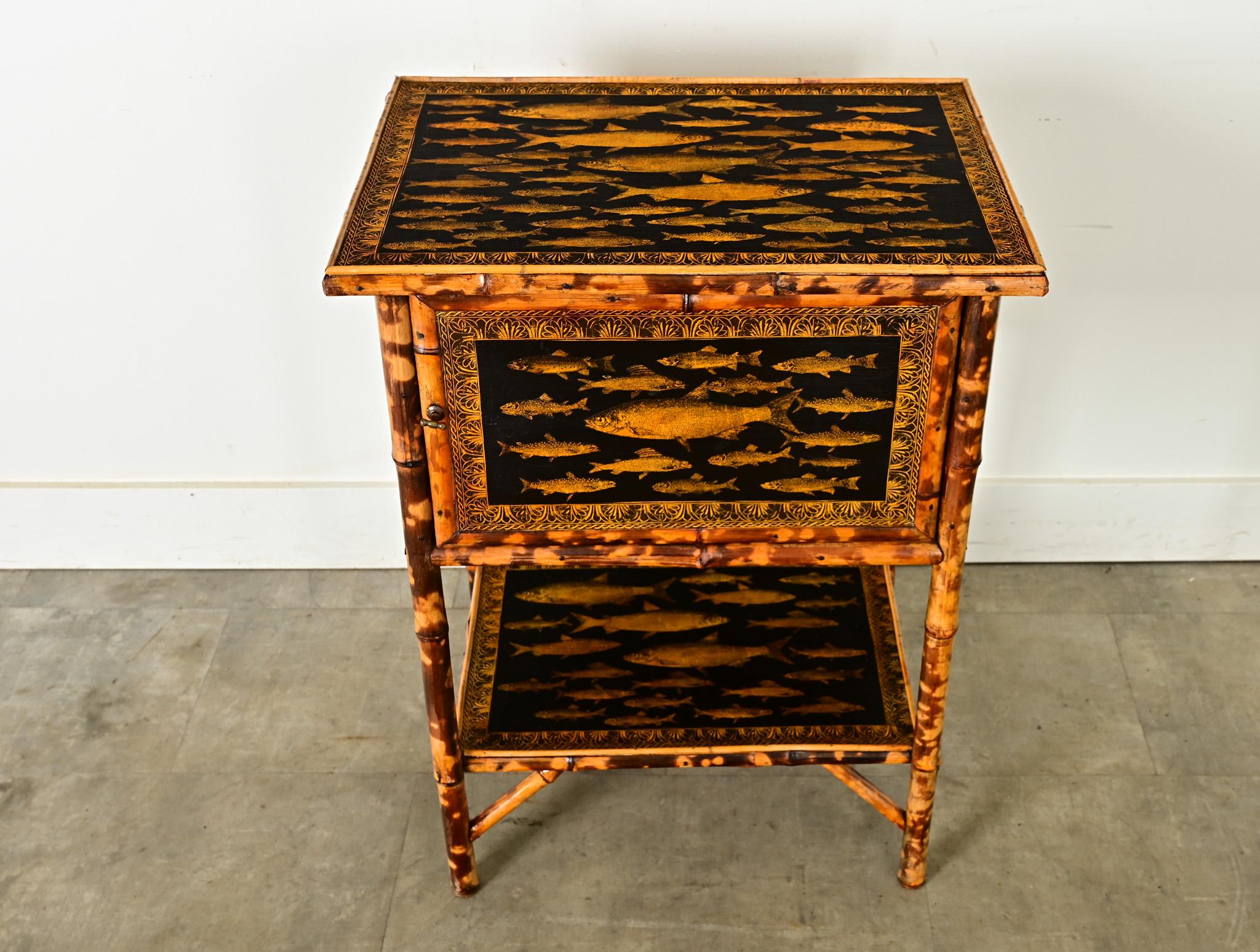 English 19th Century Bamboo Cabinet with Decoupage In Good Condition In Baton Rouge, LA