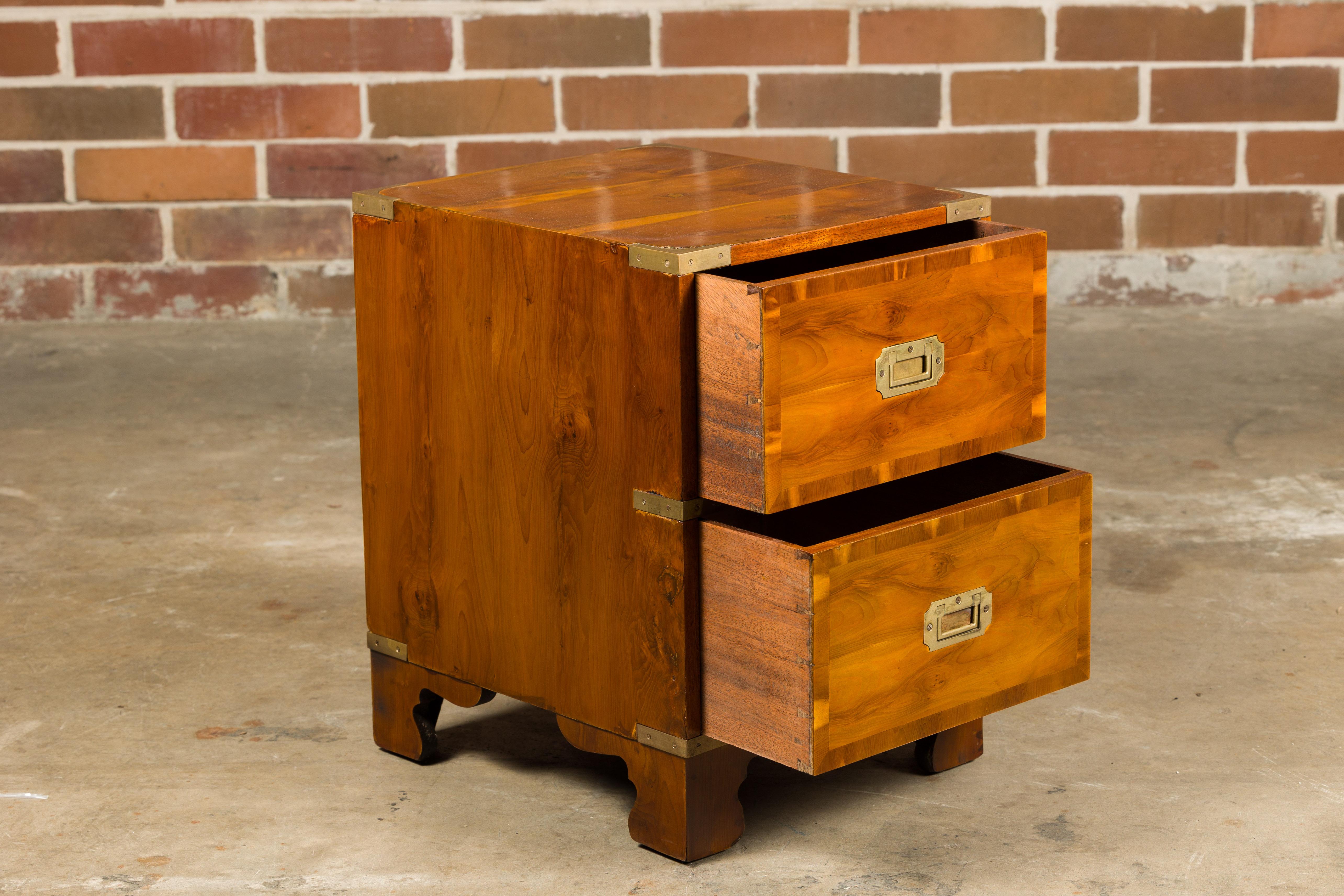 English 19th Century Bissitt & Brunton LTD Campaign Chest with Two Drawers In Good Condition For Sale In Atlanta, GA