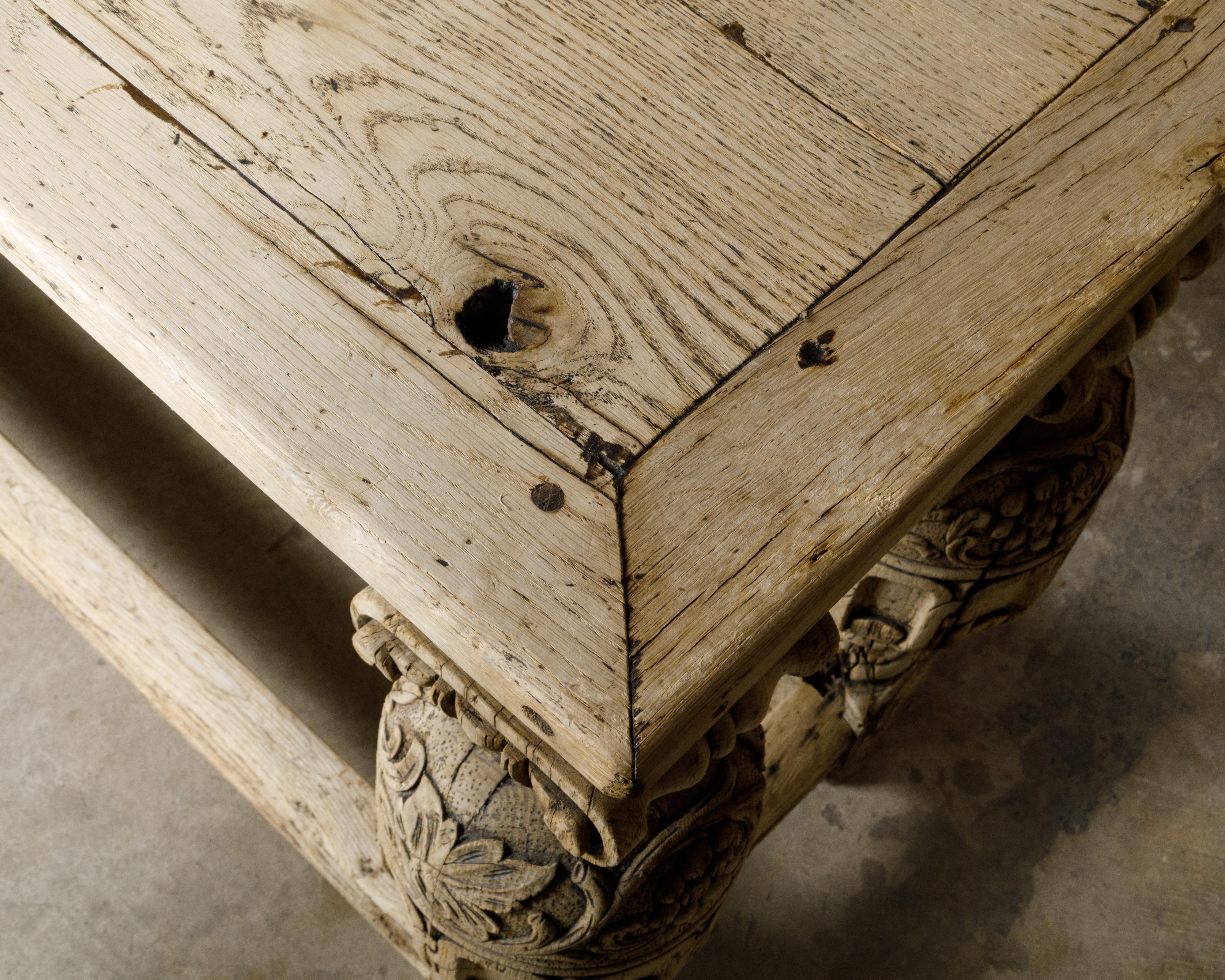 English 19th Century Bleached Oak Console Table with Geometric Inlaid Frieze 10