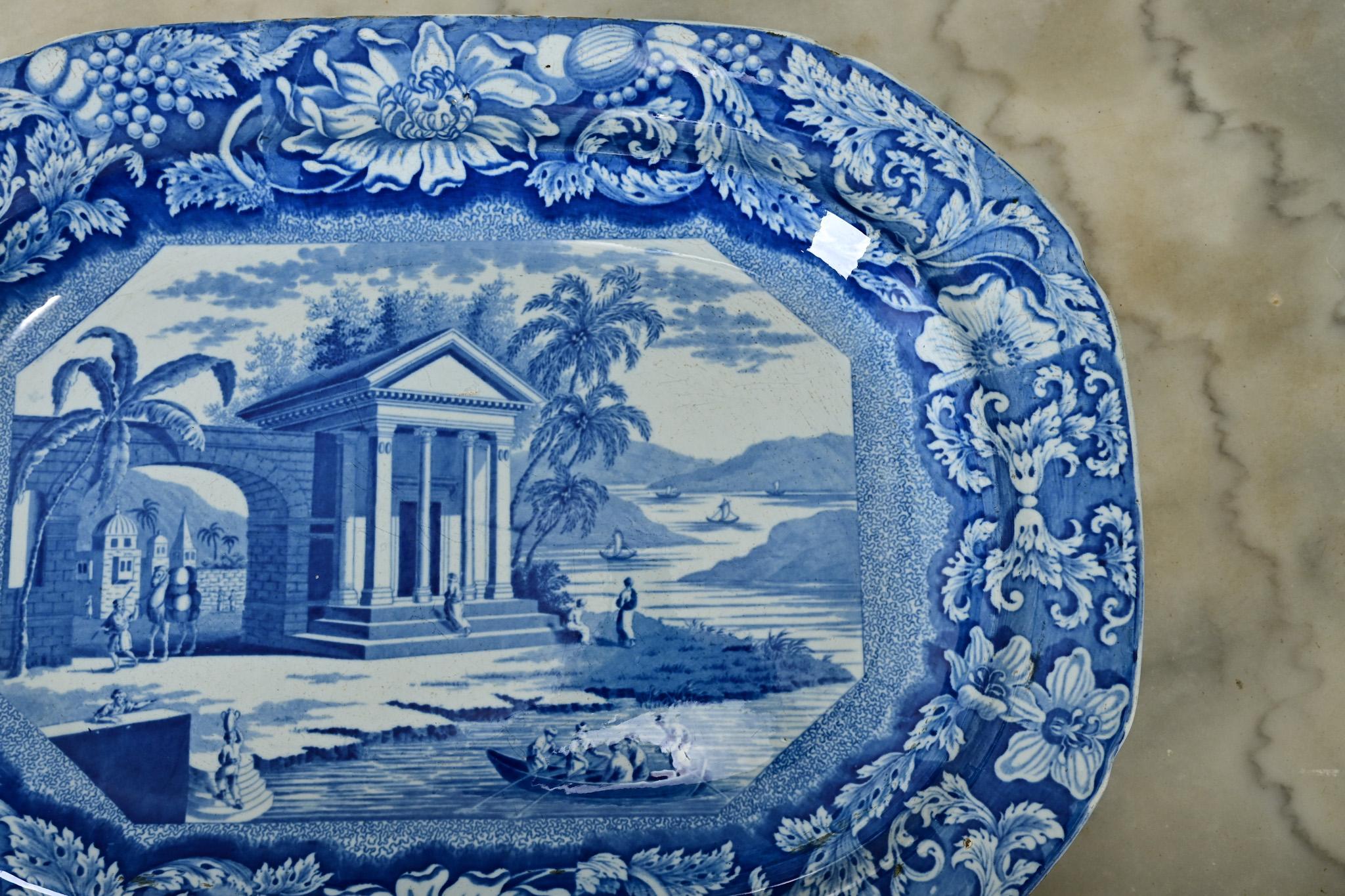 XIXe siècle Plateau anglais bleu et blanc du 19ème siècle en vente