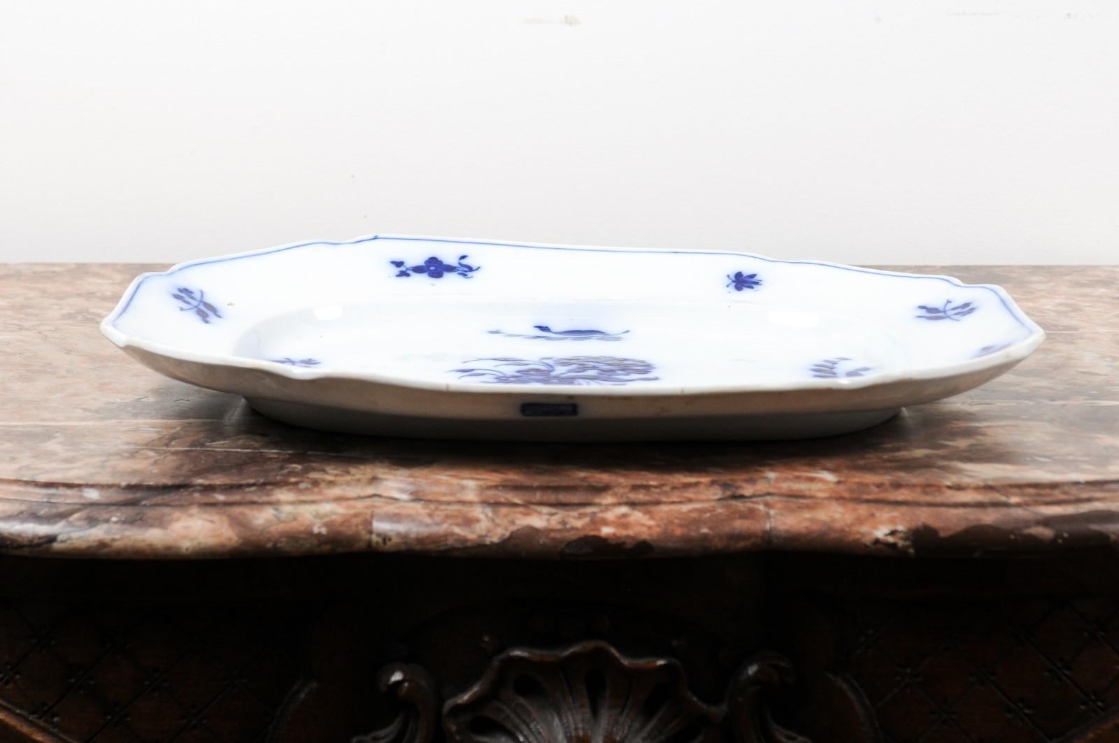 English 19th Century Blue and white Platter with Floral and Foliage Decor 7
