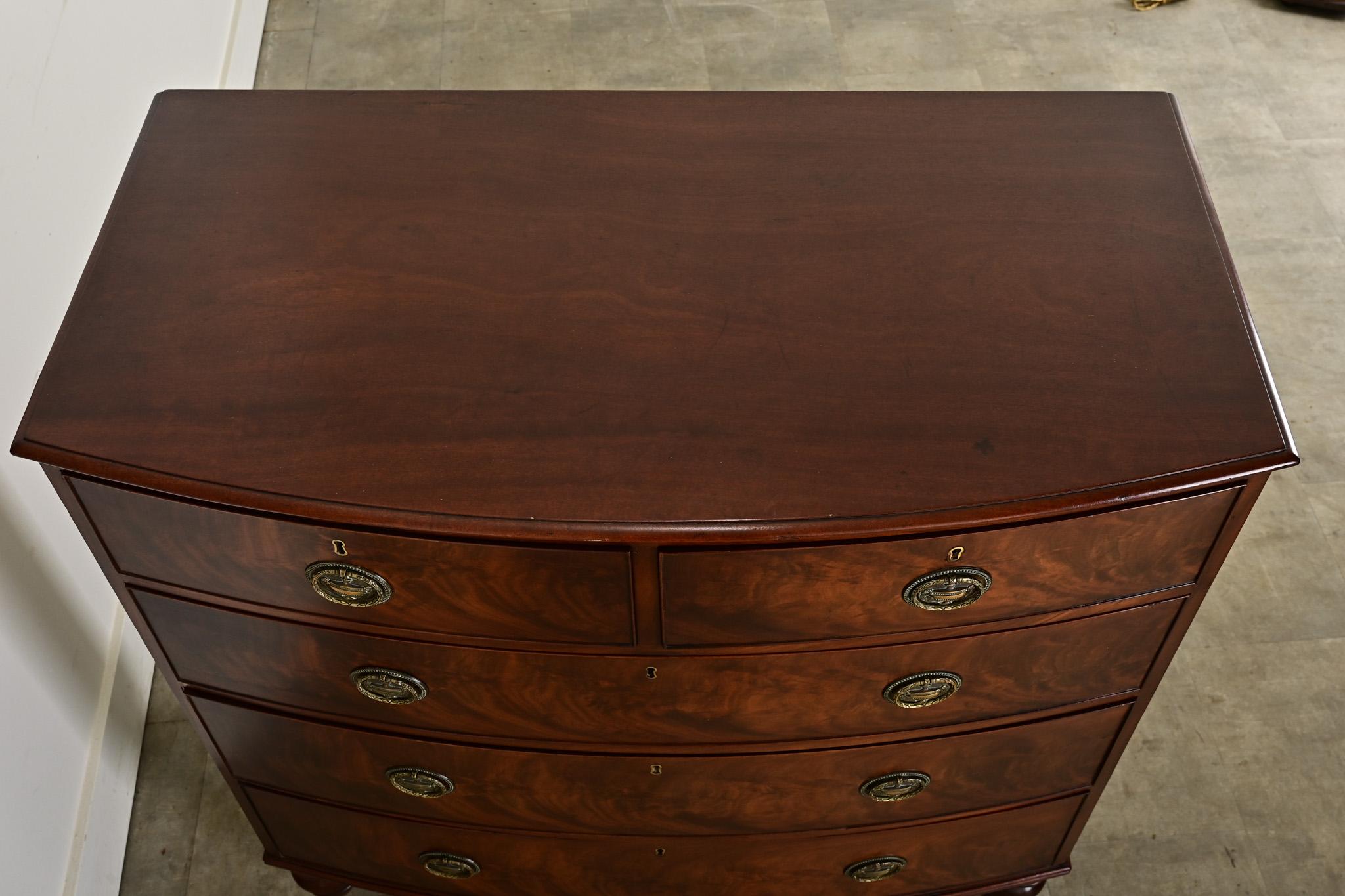 English 19th Century Bow Front Mahogany Chest 3
