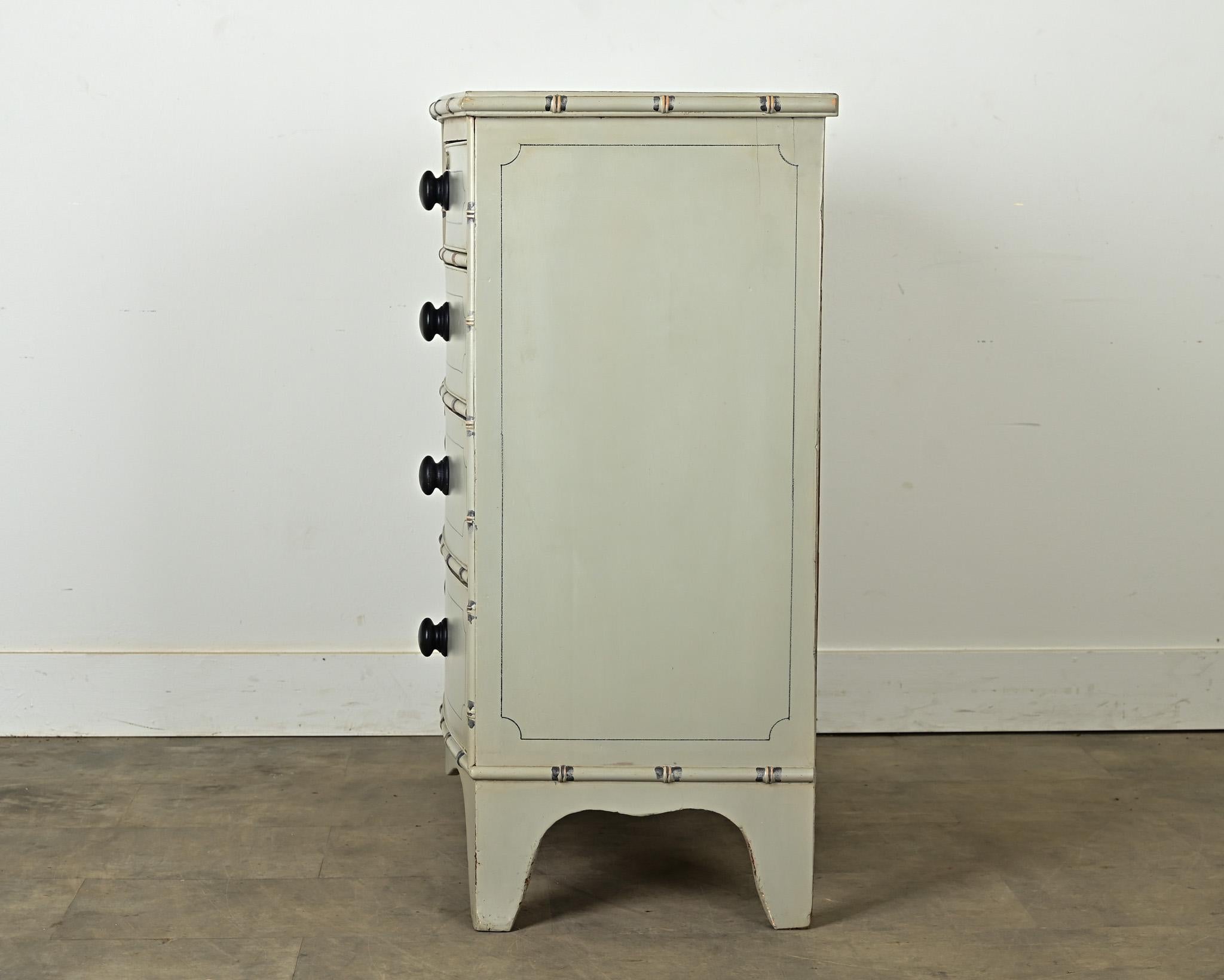English 19th Century Bow Front Painted Chest 4