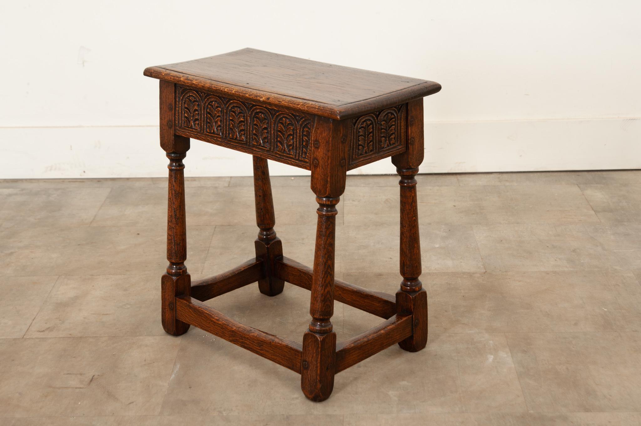Wood English 19th Century Carved Oak Joint Stool For Sale