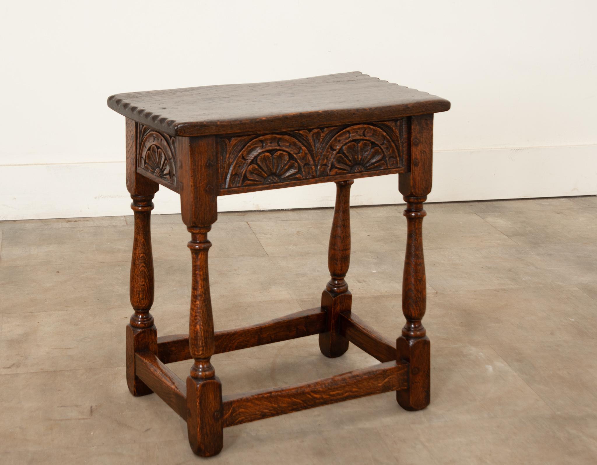 English 19th Century Carved Oak Joint Stool For Sale 4