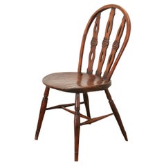 Englischer Windsor-Stuhl aus geschnitzter Eiche aus dem 19.
