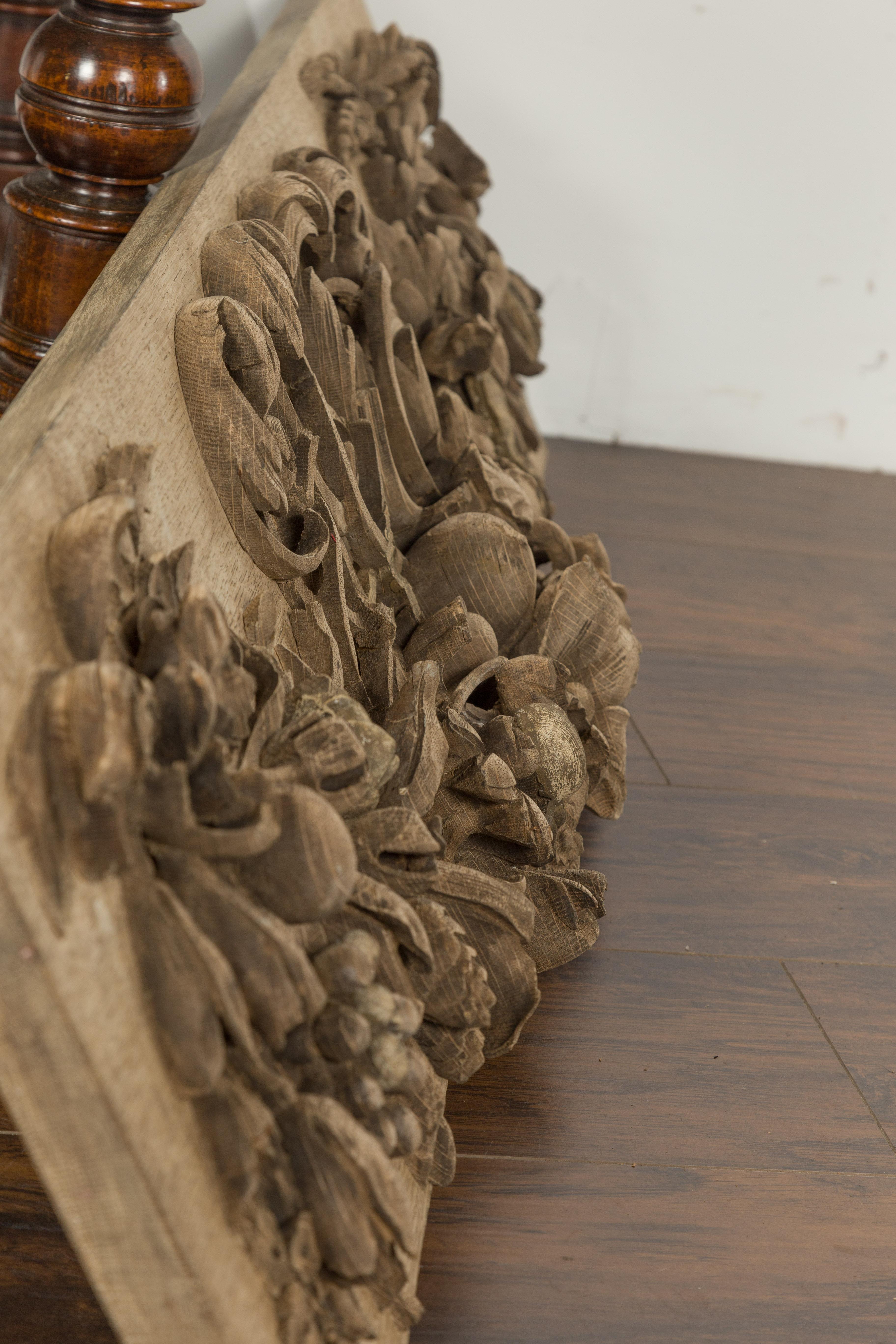 English 19th Century Carved Wooden Fragment with Fruits and Flower Garland For Sale 6