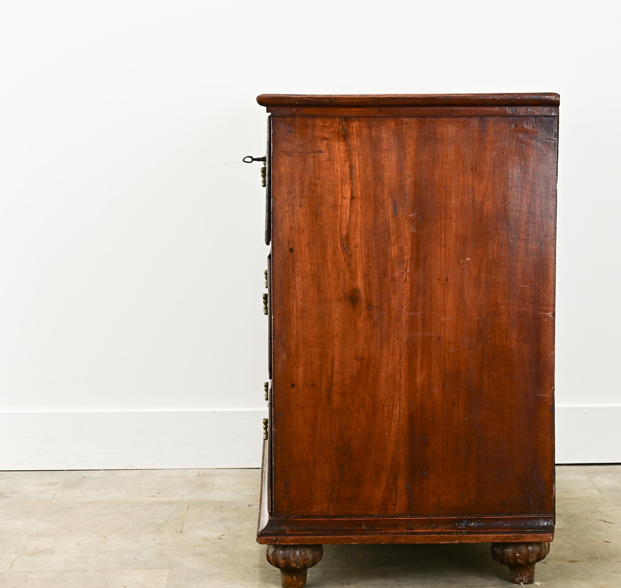 English 19th Century Chest made of Wild Cherry For Sale 6