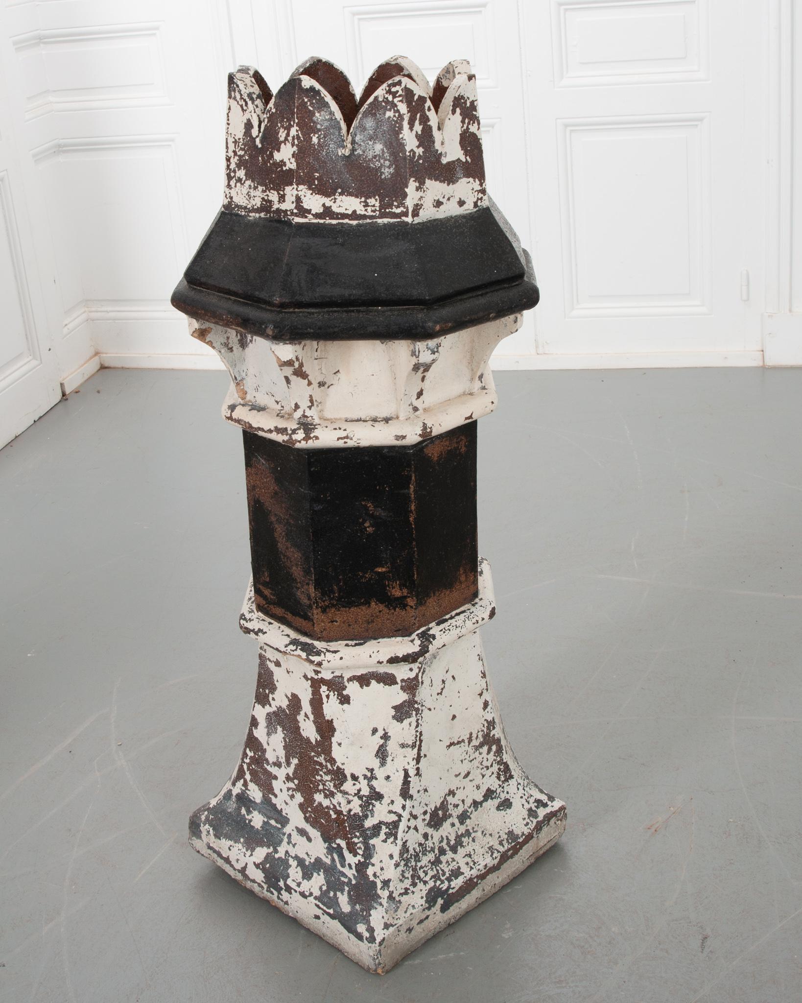 English 19th Century Chimney Pot 1