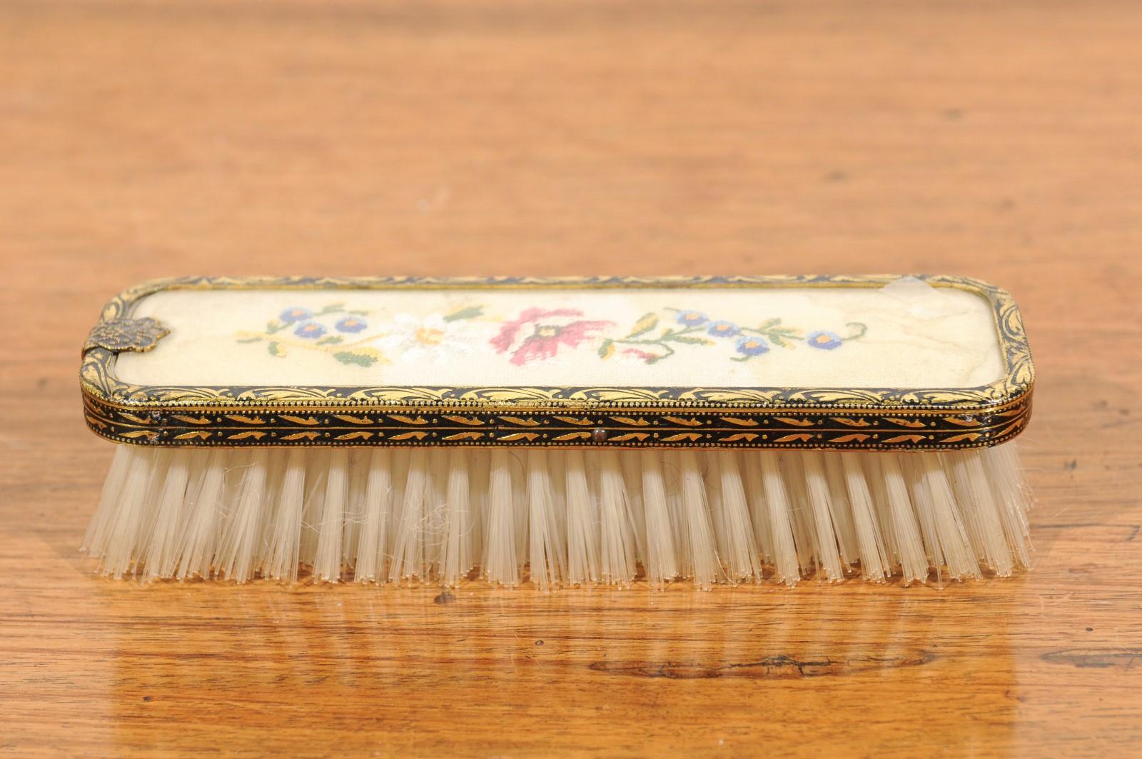 English 19th Century Clothes Brush with Petit Point on Silk with Brass Edges For Sale 4