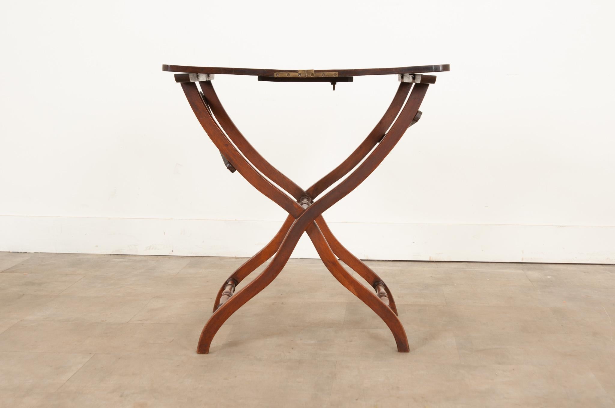 Wood English 19th Century Coaching Table For Sale