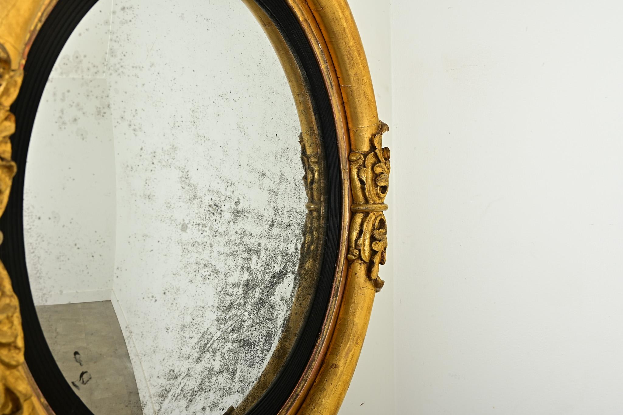 English 19th Century Convex Mirror For Sale 3