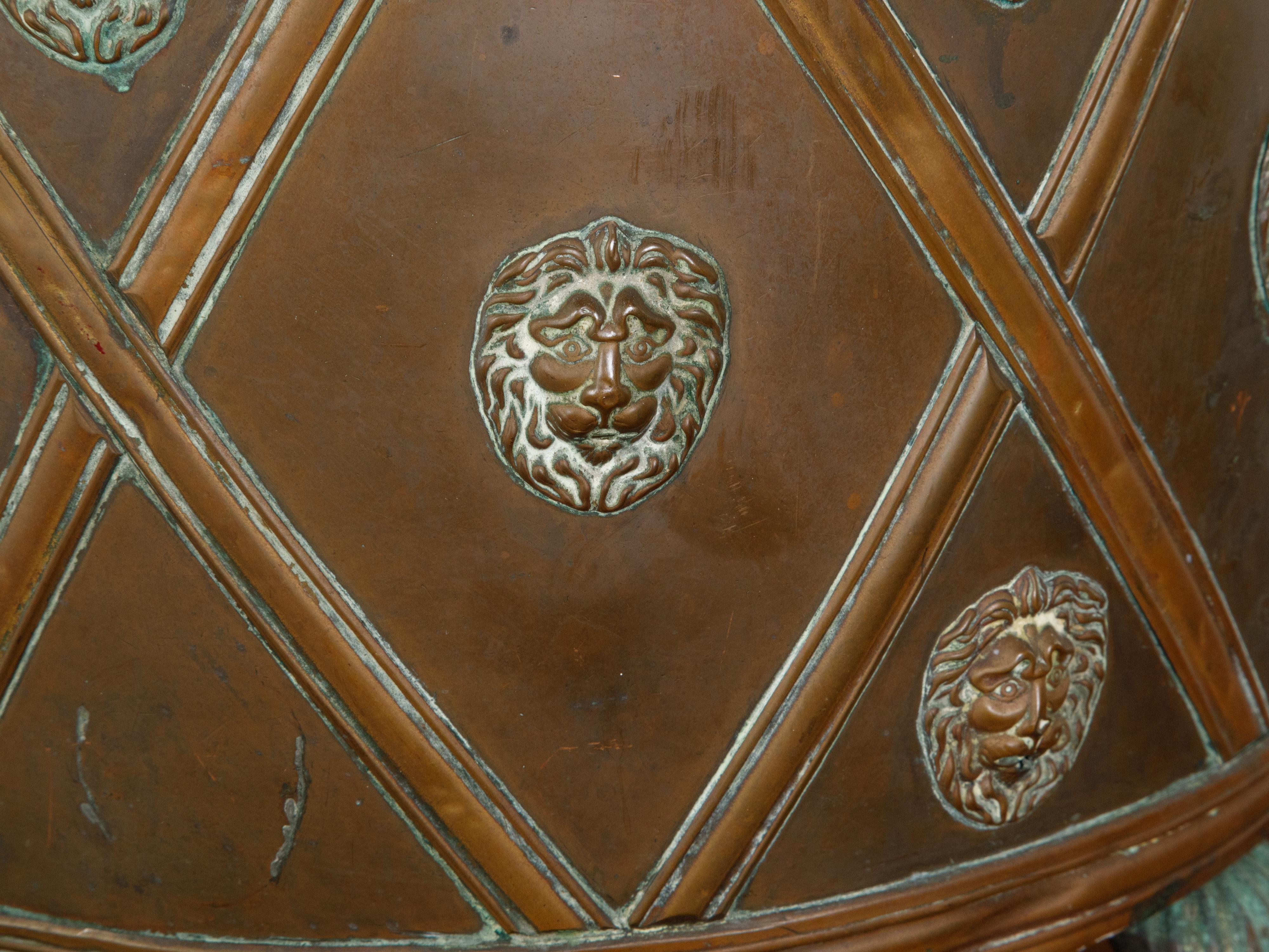 English 19th Century Copper Planter with Lion Heads and Diamond Motifs 4