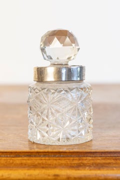 English 19th Century Crystal and Silver Jug with Diamond Motifs and Ball Stopper