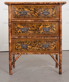 English 19th Century Découpage Shell Chest
