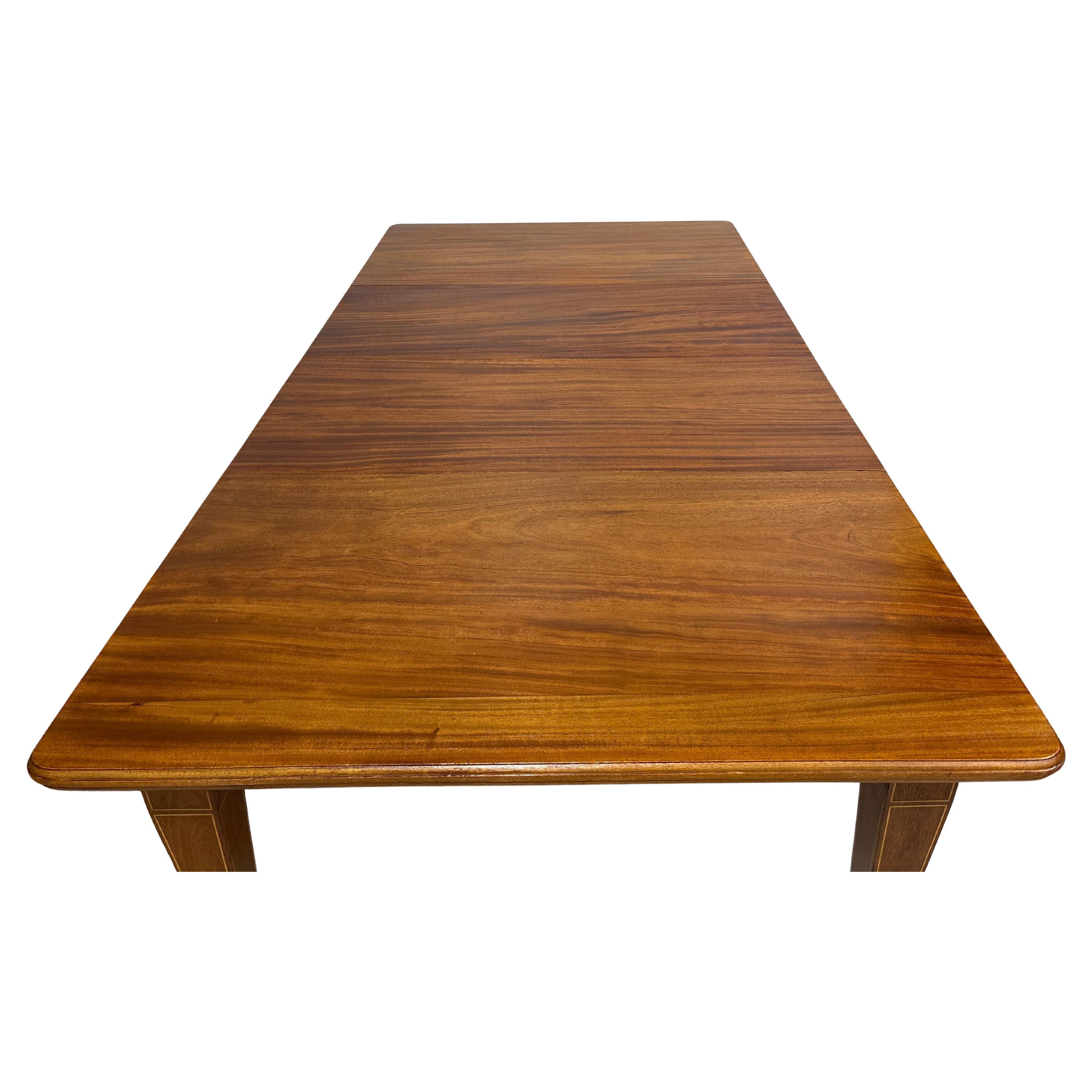 Mesa de comedor inglesa del siglo XIX Caoba en venta