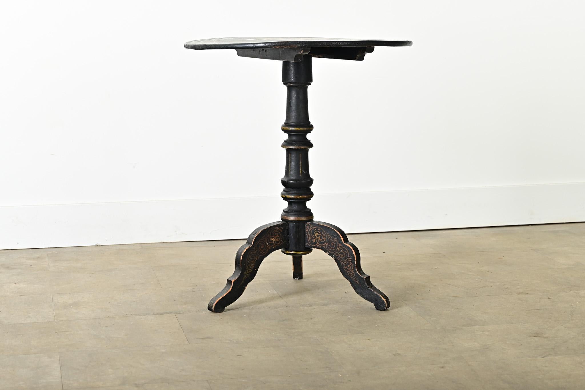 Victorian English 19th Century Ebonized Tilt-top Tea Table For Sale