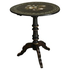 English 19th Century Ebonized Tilt-top Tea Table