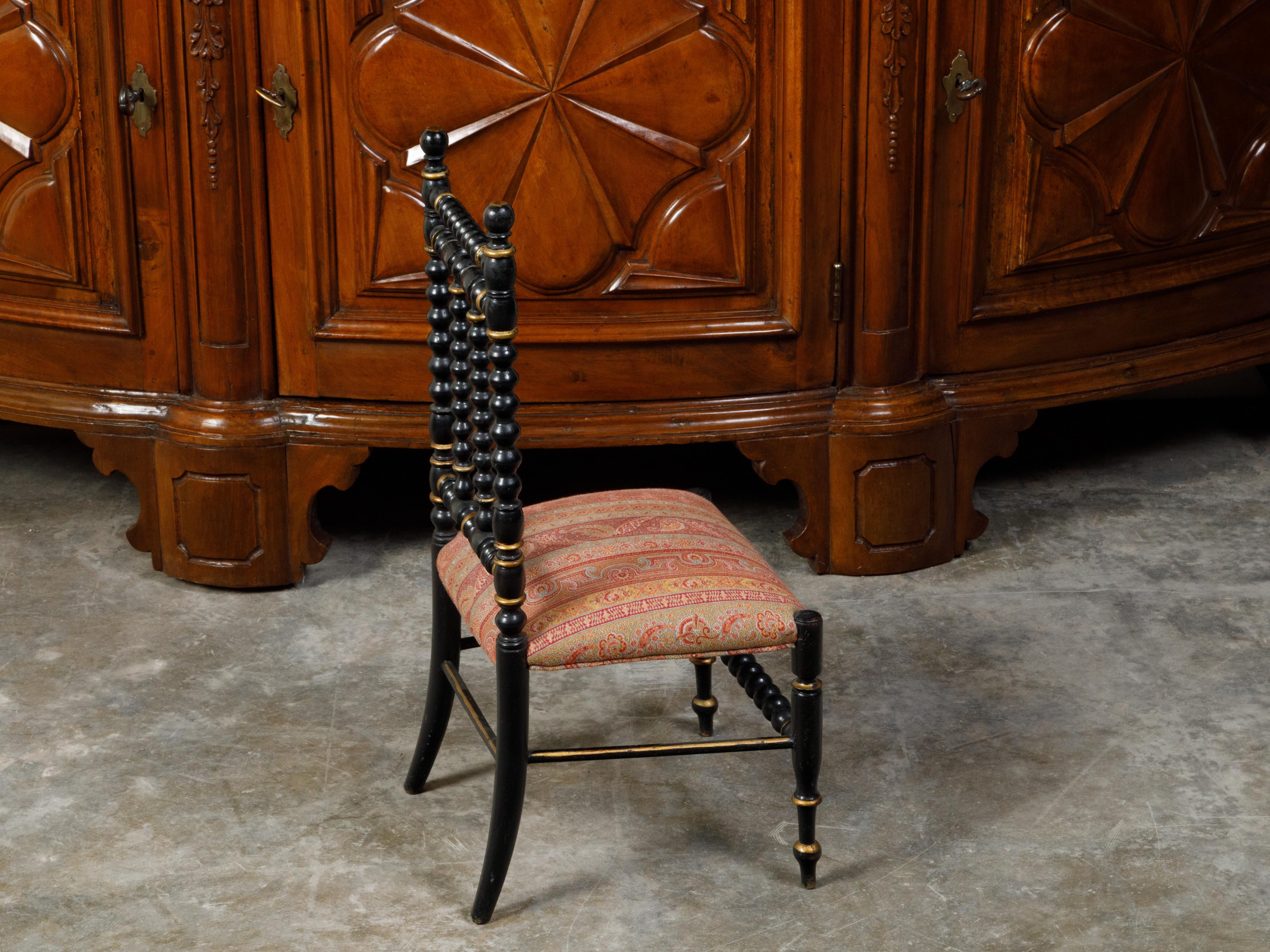English 19th Century Ebonized Wood Bobbin Child's Chair with Woven Upholstery For Sale 5