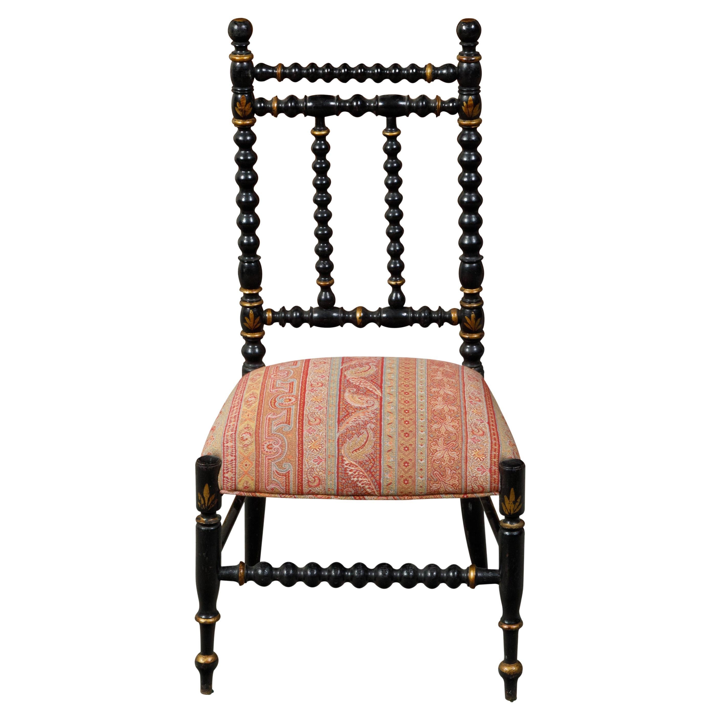 Chaise d'enfant Bobbin anglaise du 19ème siècle en bois ébénisé avec tapisserie tissée