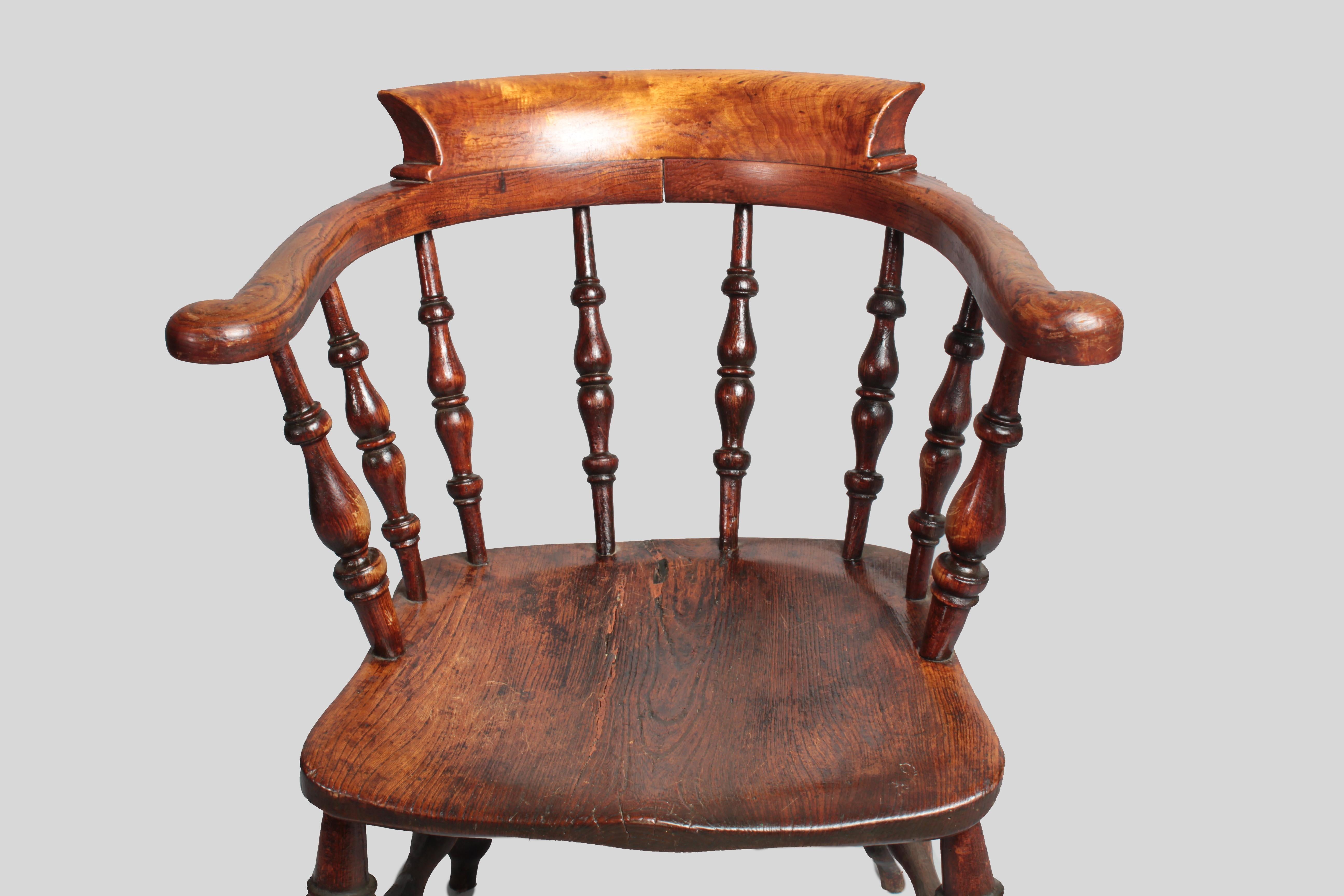 Late 19th Century English 19th Century Elm Captain's Chair For Sale