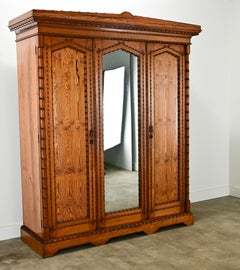 English 19th Century Faux Bamboo Linen Press
