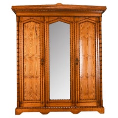 English 19th Century Faux Bamboo Linen Press