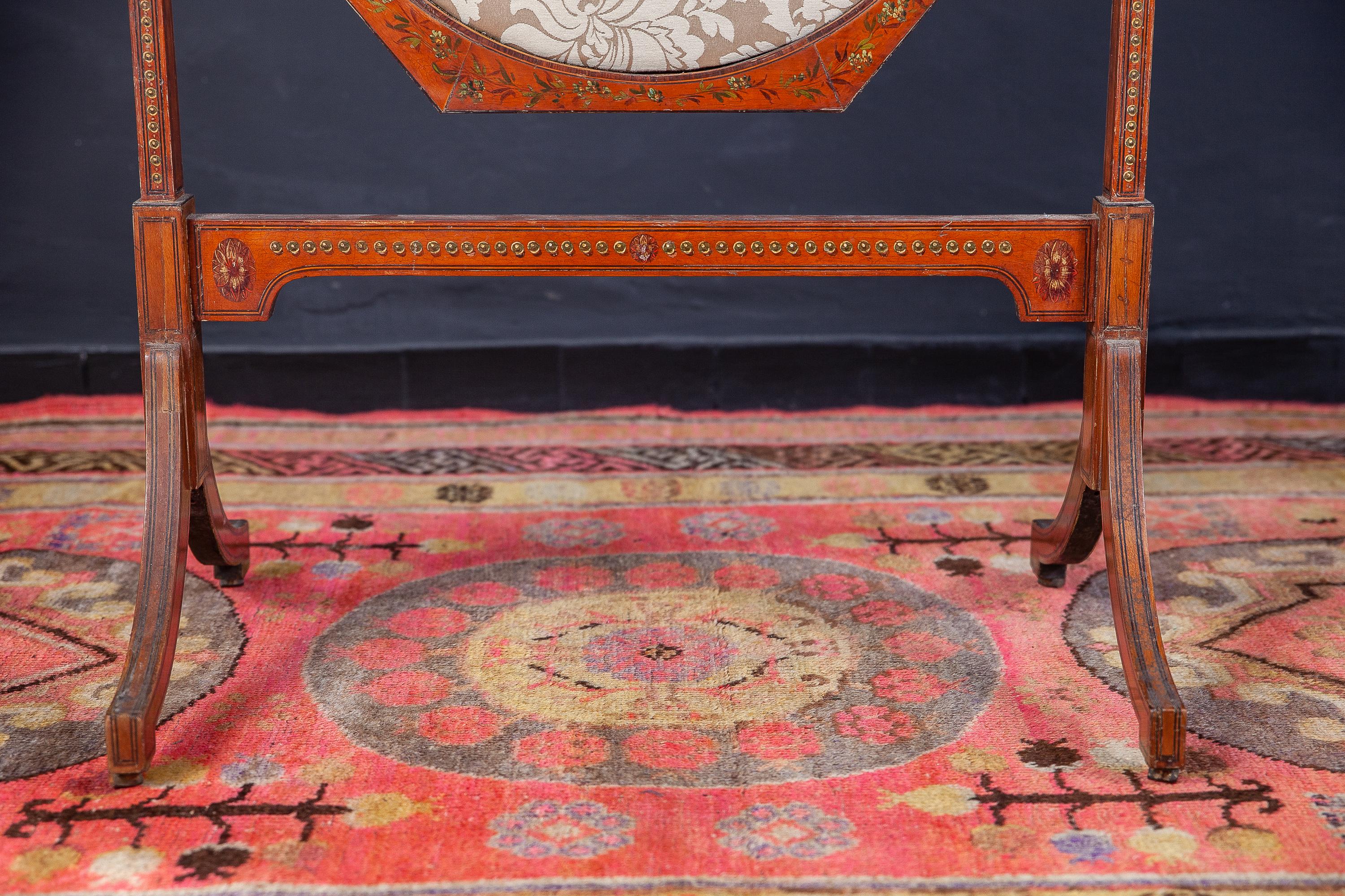 English 19th Century Fireplace Fender Exquisite Painted Satinwood, 1830 For Sale 2