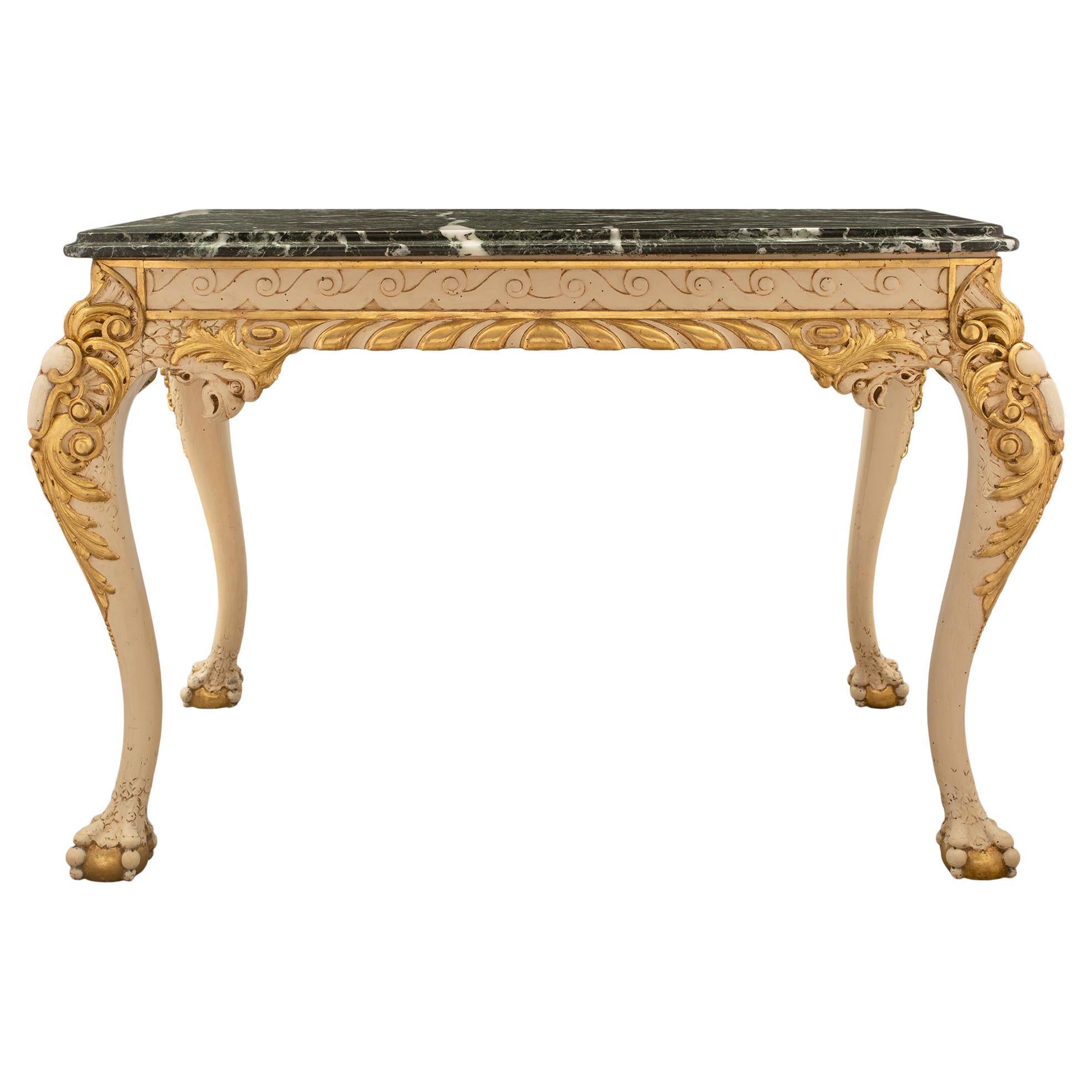 Mesa de centro inglesa del siglo XIX Jorge II de madera dorada y mármol en venta