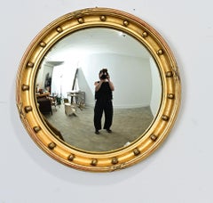 English 19th Century Giltwood Convex Bullseye Mirror
