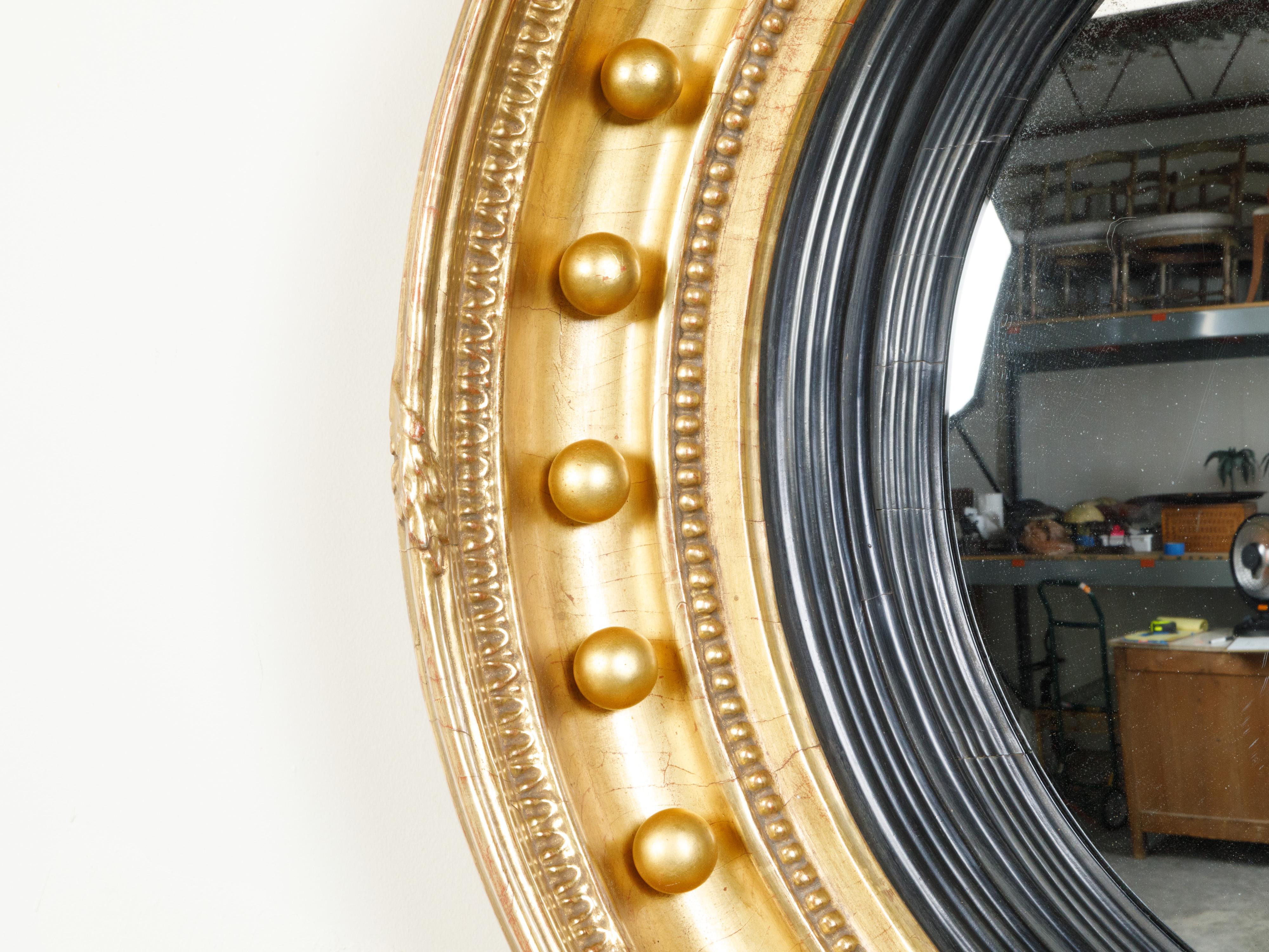 English 19th Century Giltwood Convex Girandole Bullseye Mirror with Eagle Motif For Sale 2