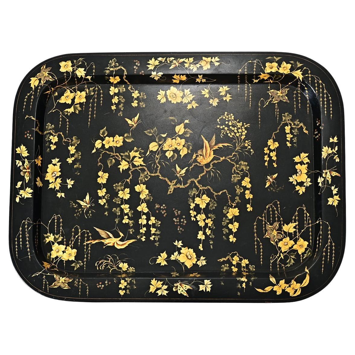 English 19th Century Japanned Lacquer Tray im Angebot