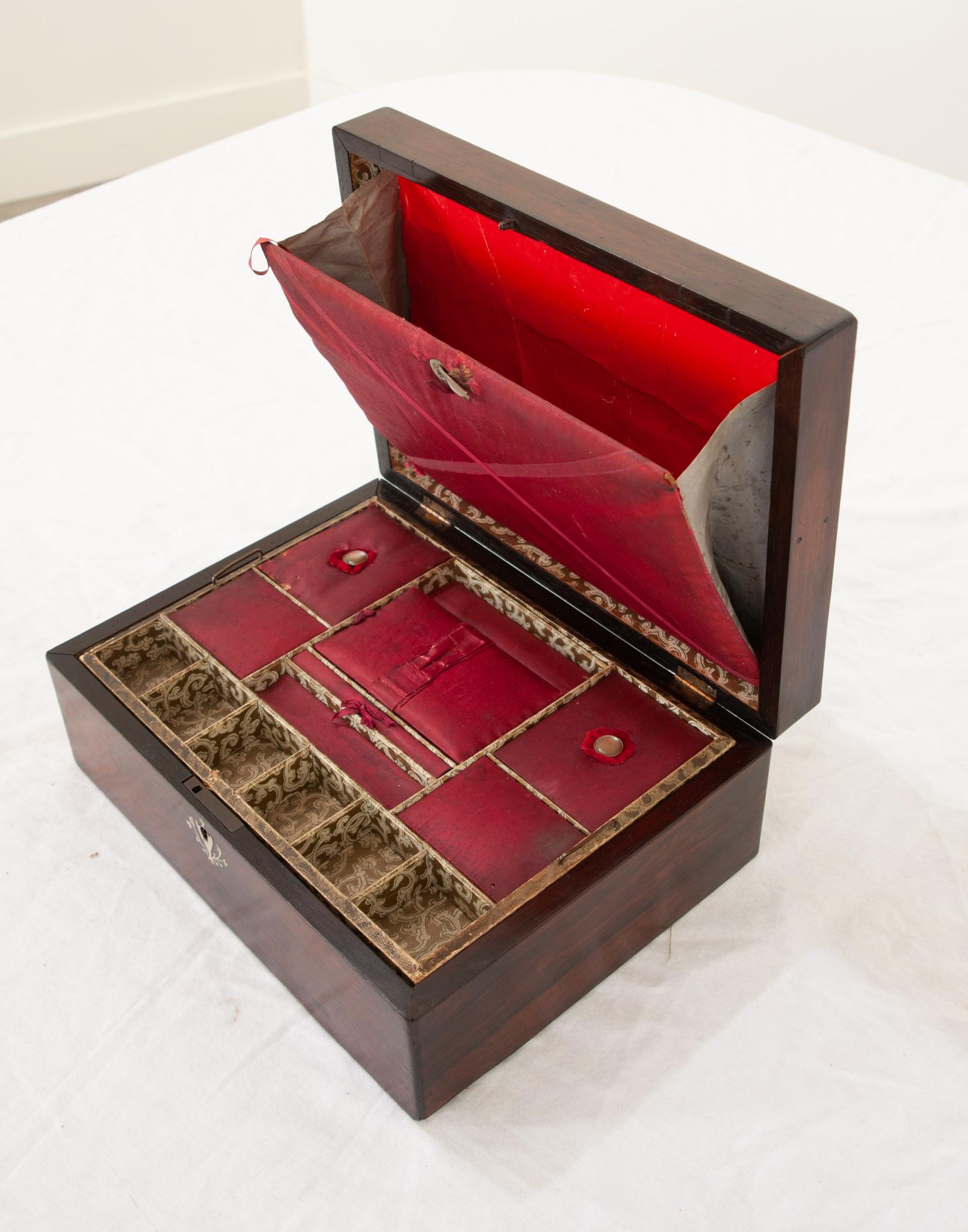 Wood English 19th Century Jewelry Box