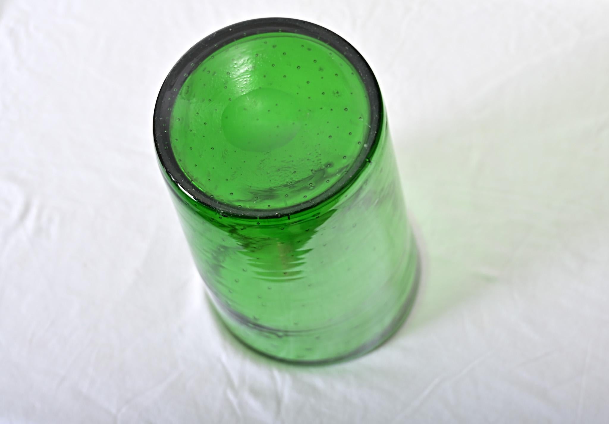 20th Century English 19th Century Large Green Glass Vase For Sale